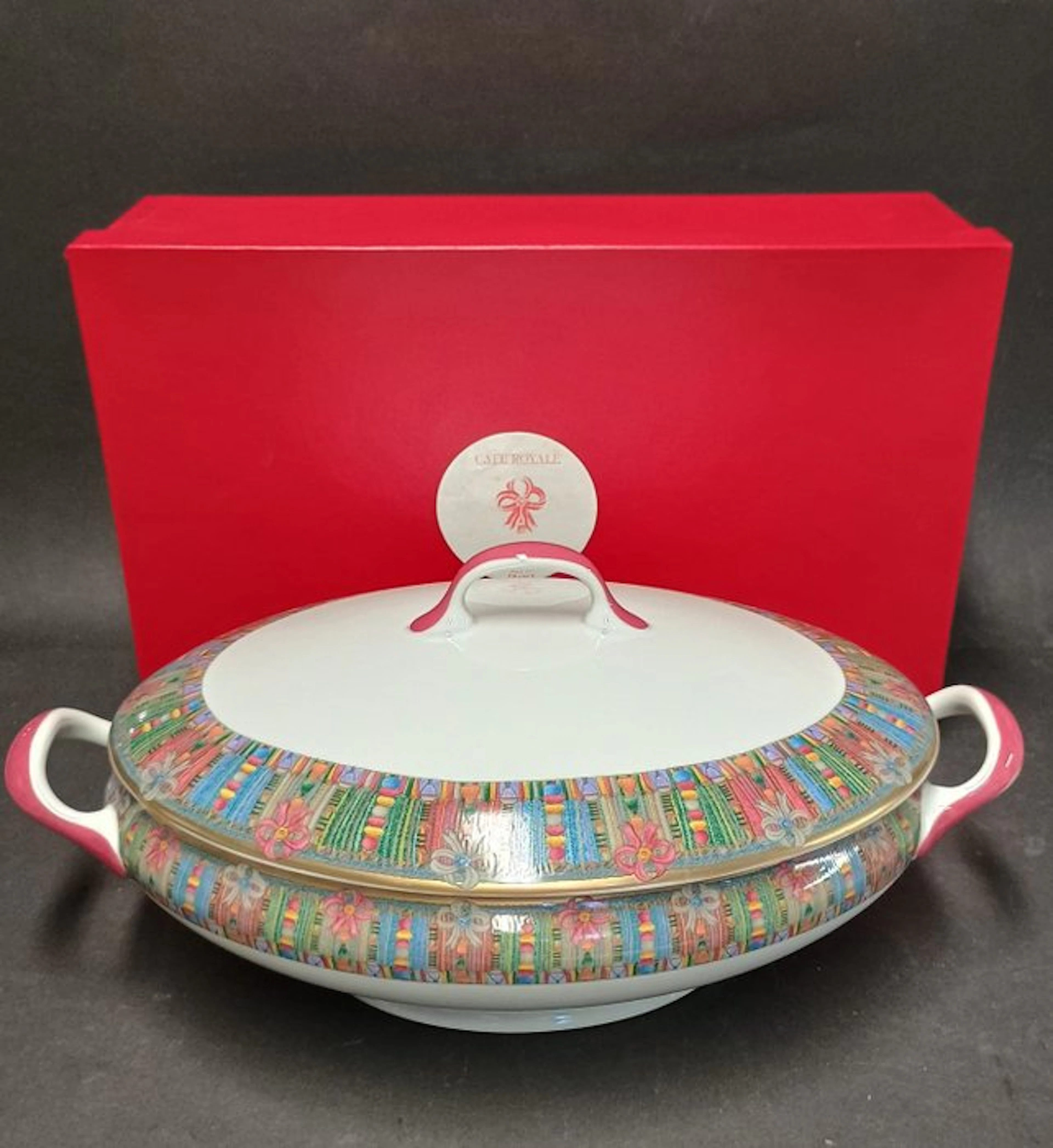 Porcelaine de Paris - Tureen - Porcelain