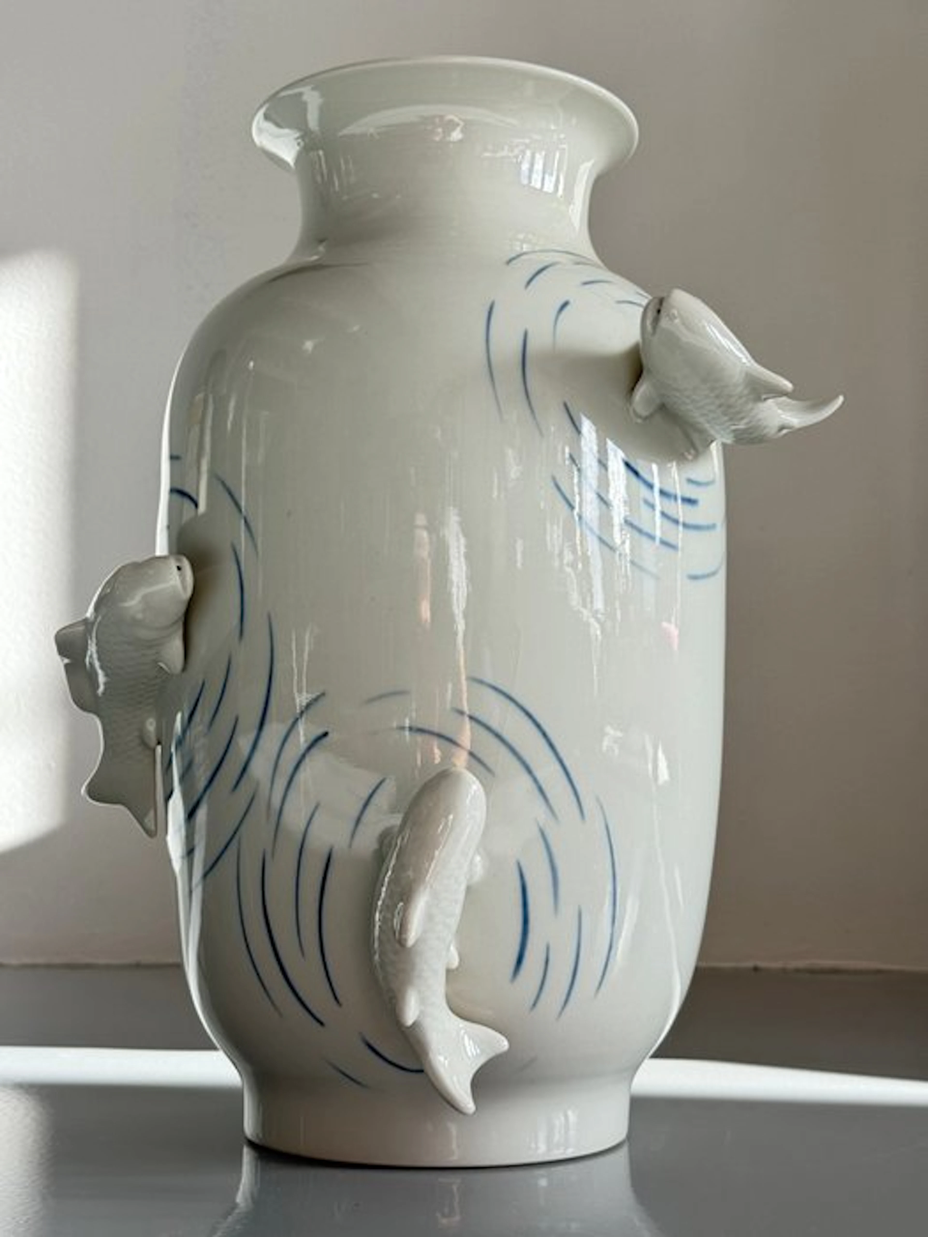 Pols Potten - Vase - Porcelain - Fish Pond Blue Vase