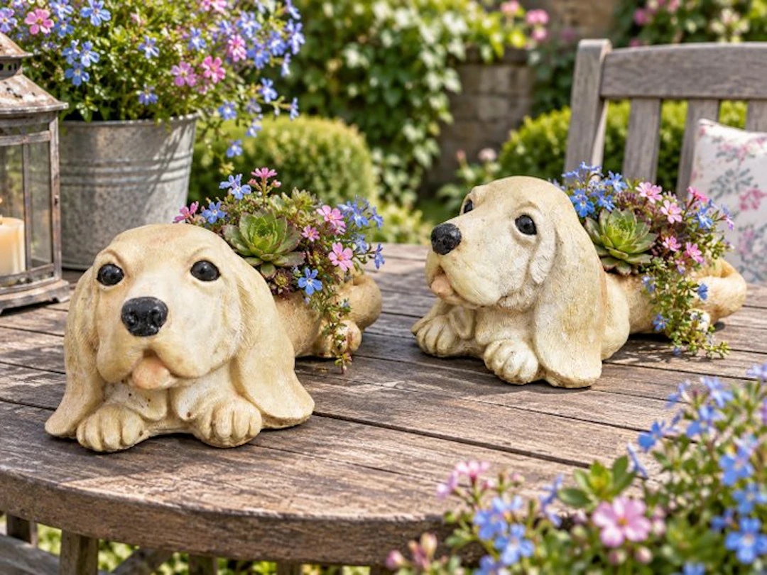 Wall decoration (2) - France - garden decoration