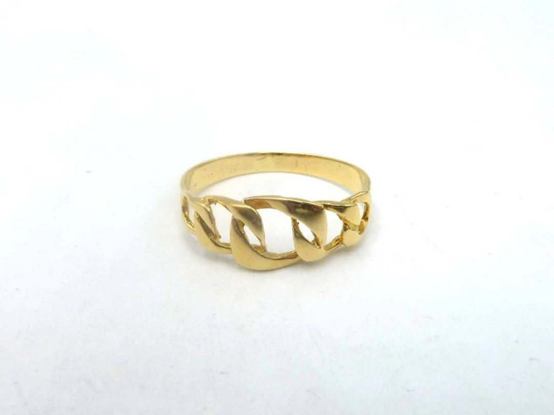 Ring - 18 kt. Yellow gold