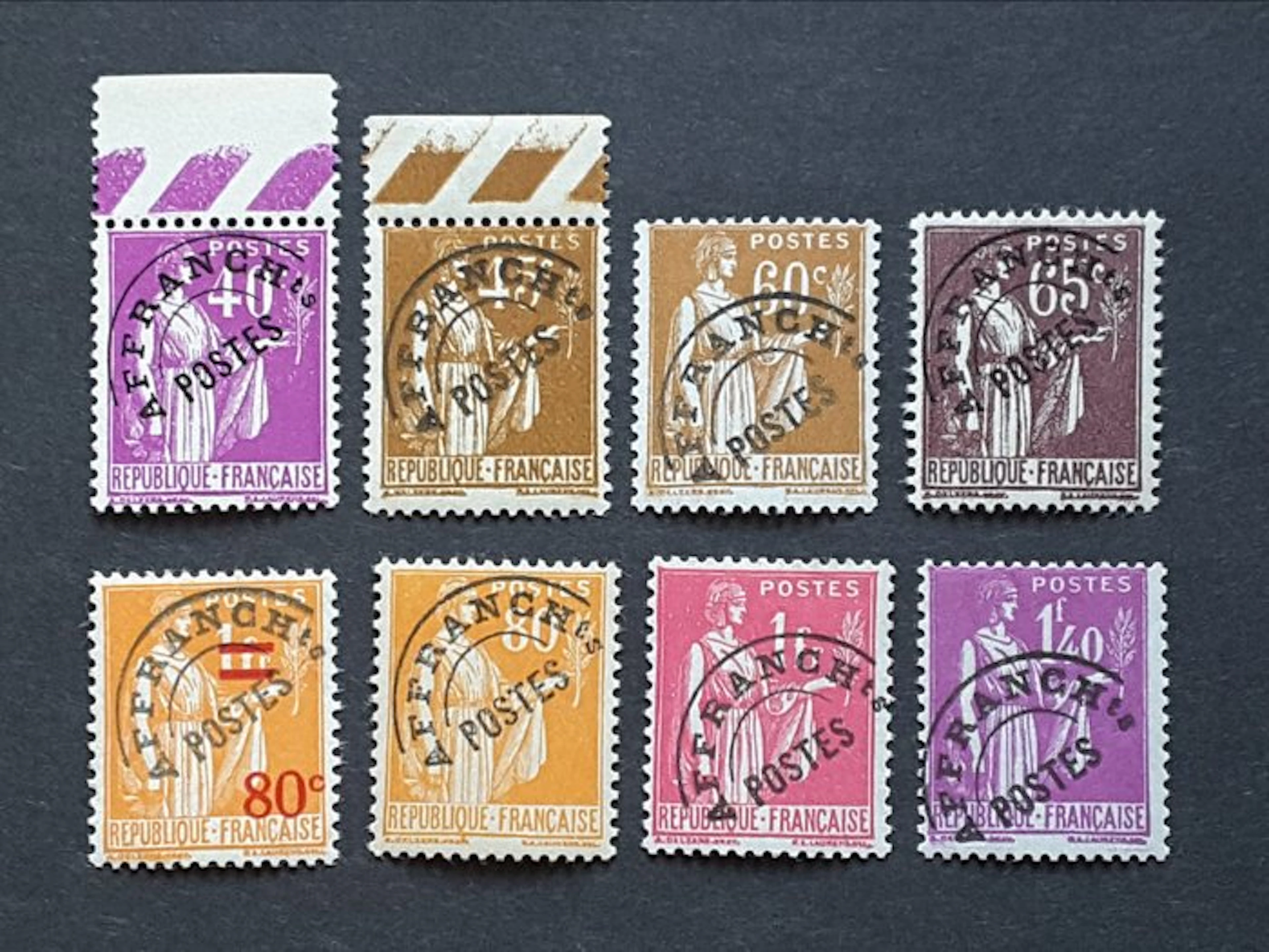 France 1933/1939 - 8 pre-obliterated stamps of the Peace...