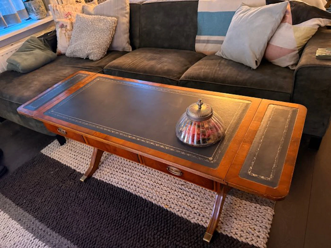 Heldense Refurn - Coffee table - Leather, Mahogany