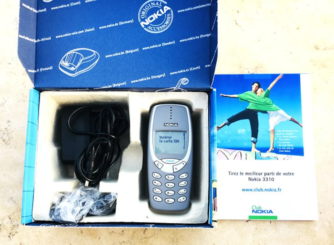 Nokia 3310 - Mobile phone - In original box