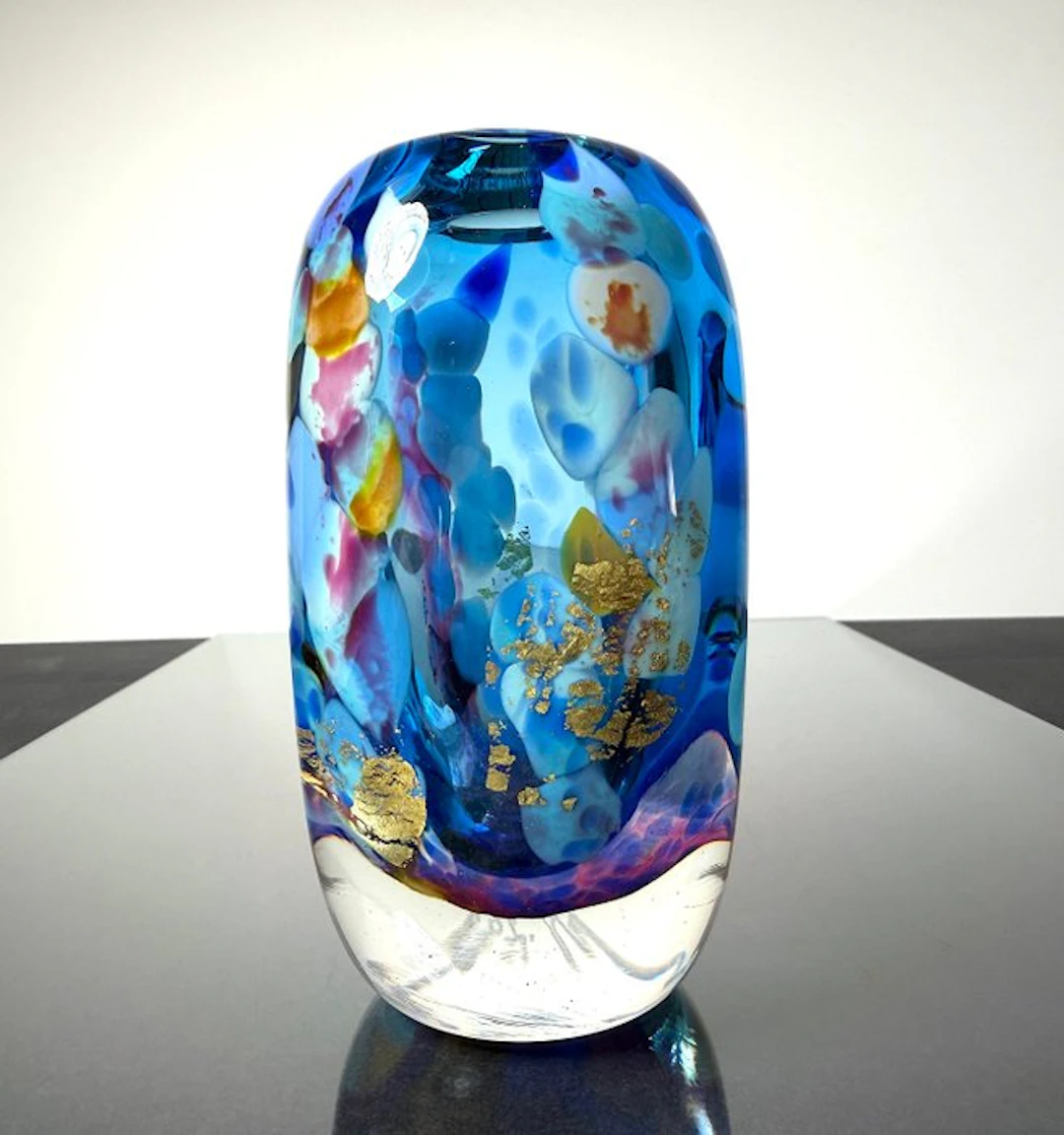 Maxence Parot - Vase - Unique vase with opaline colors and gold. - Glass