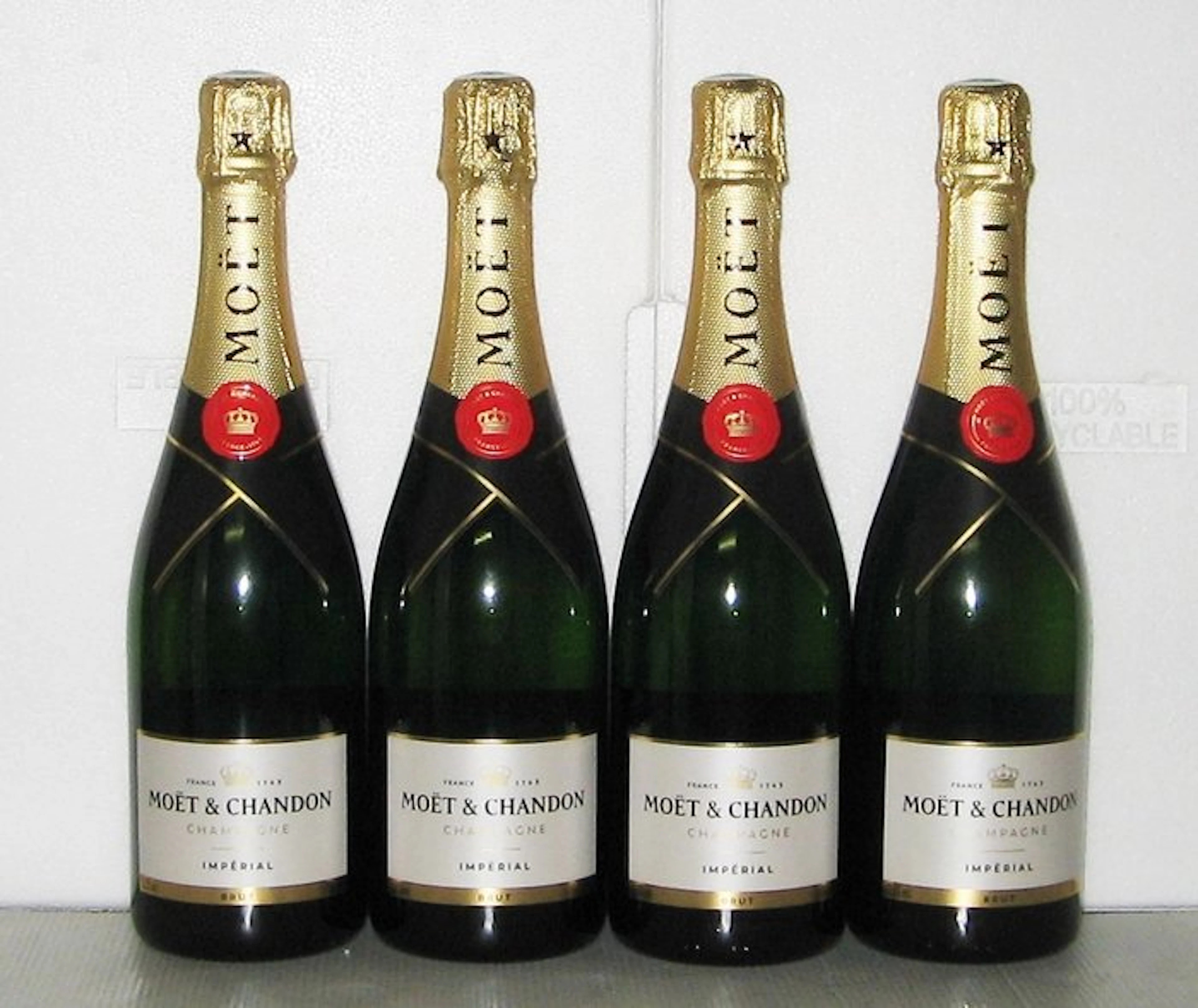 Moët & Chandon, Impérial - Champagne Brut - 4 Bottles (0.75L)