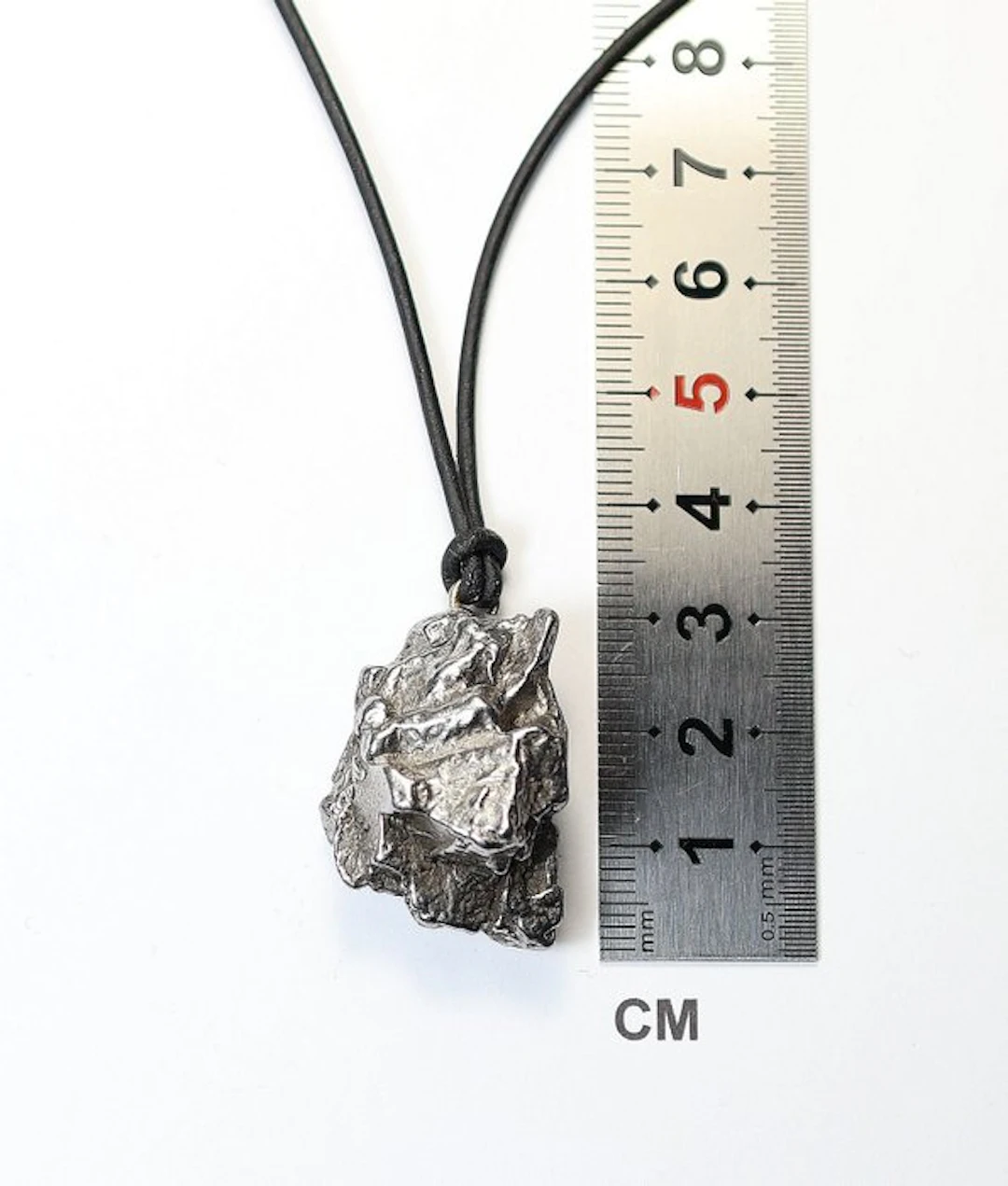 Campo del Cielo meteorite pendant Coarse octahedrite...
