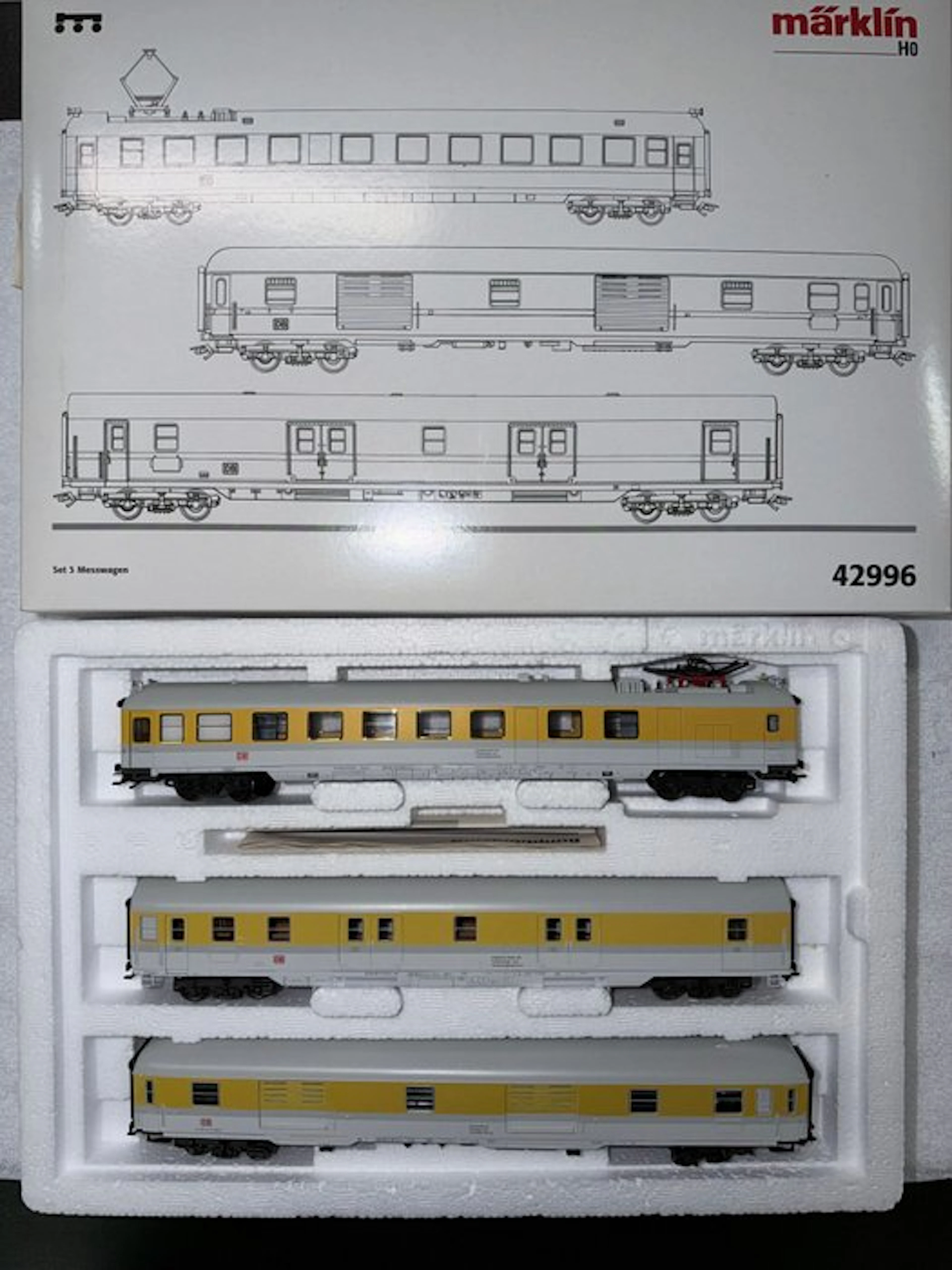 Märklin H0 - 42996 - Model train passenger carriage set...