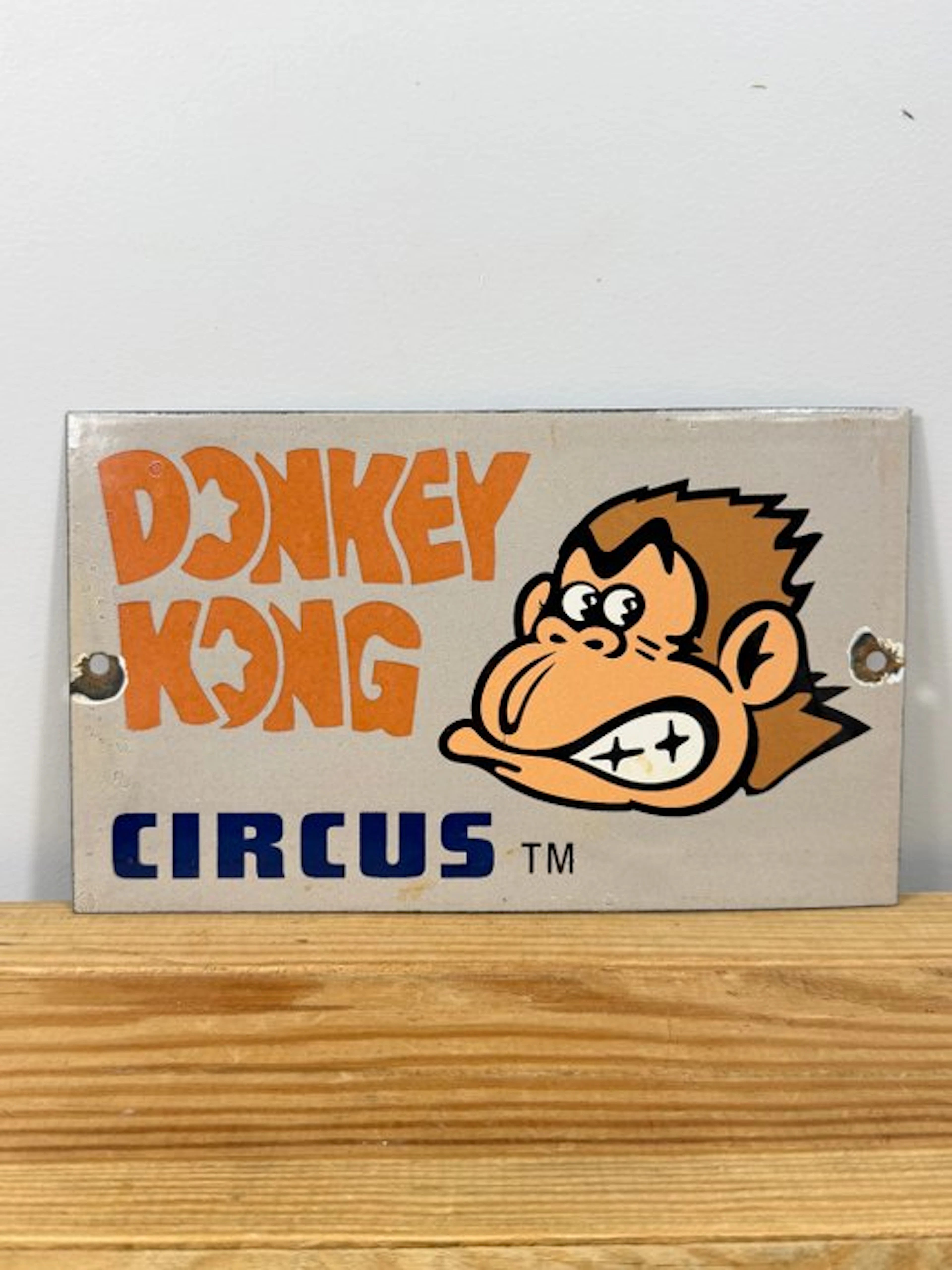 Nintendo Donkey Kong Circus - Enamel plate - Enamel
