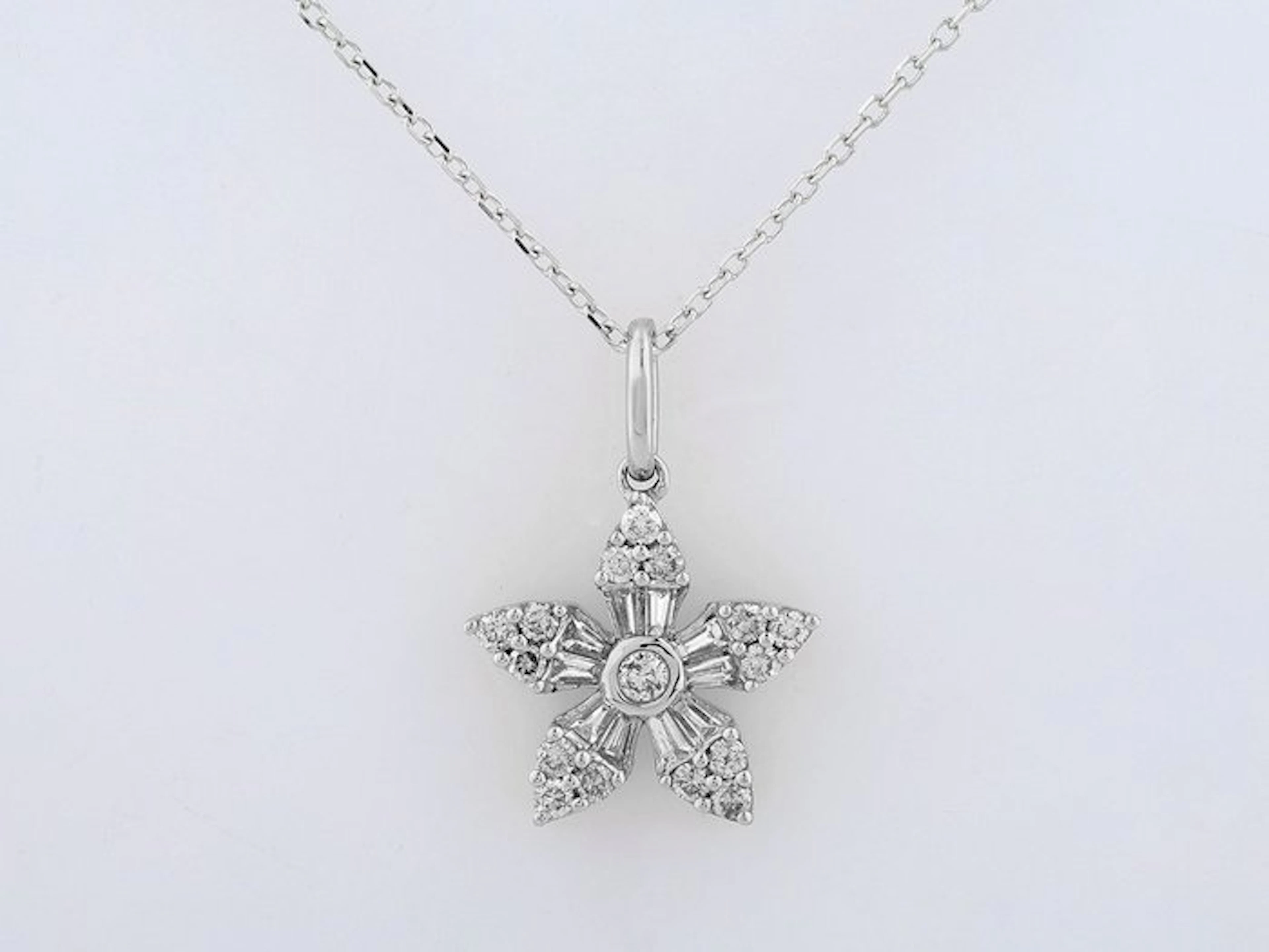Necklace with pendant - 14 kt. White gold - 0.35ct. tw. Diamond (Natural)