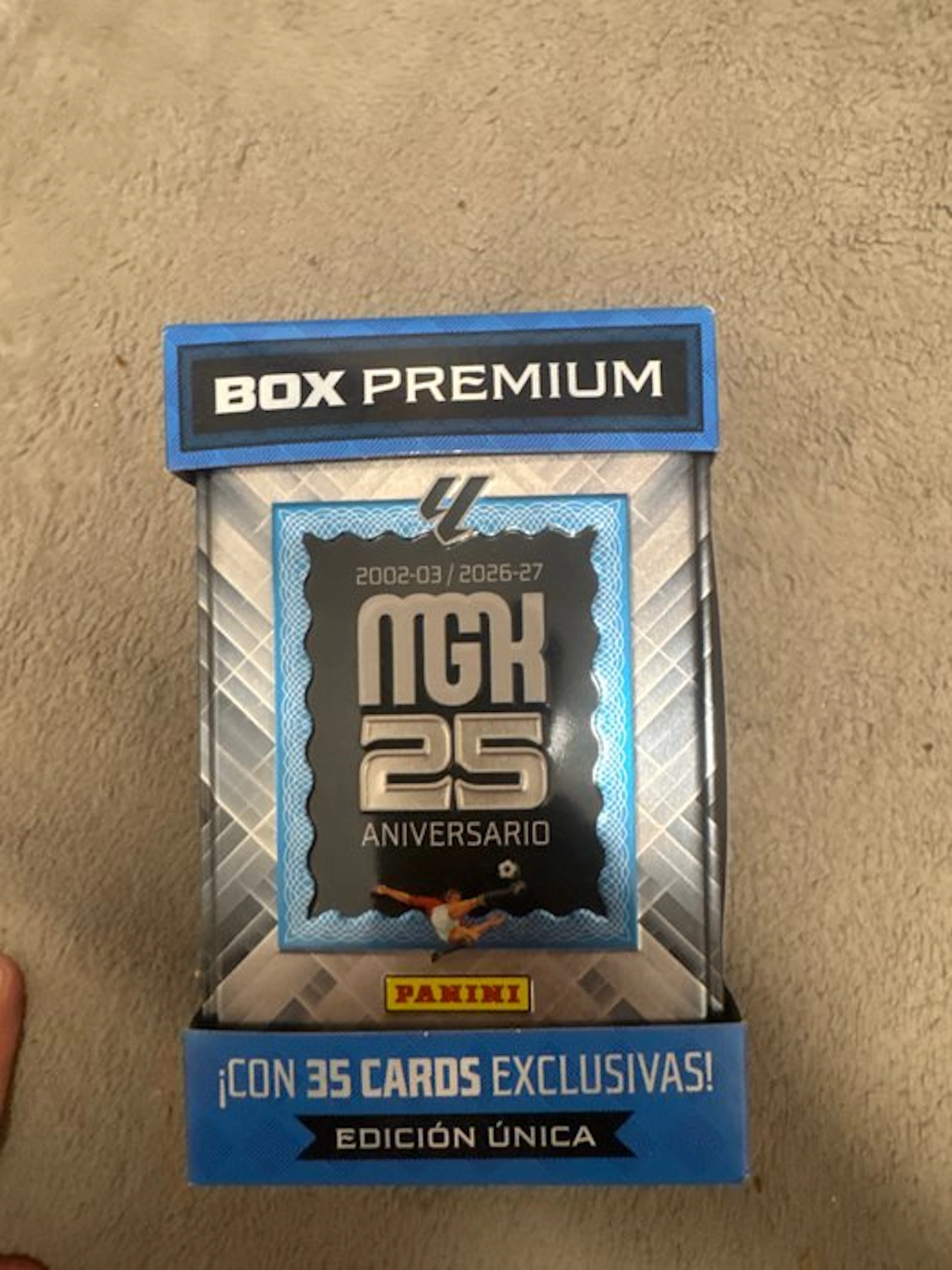 2026/27 Panini Megacracks Limited edition - 1 Box - Excellent (EX)