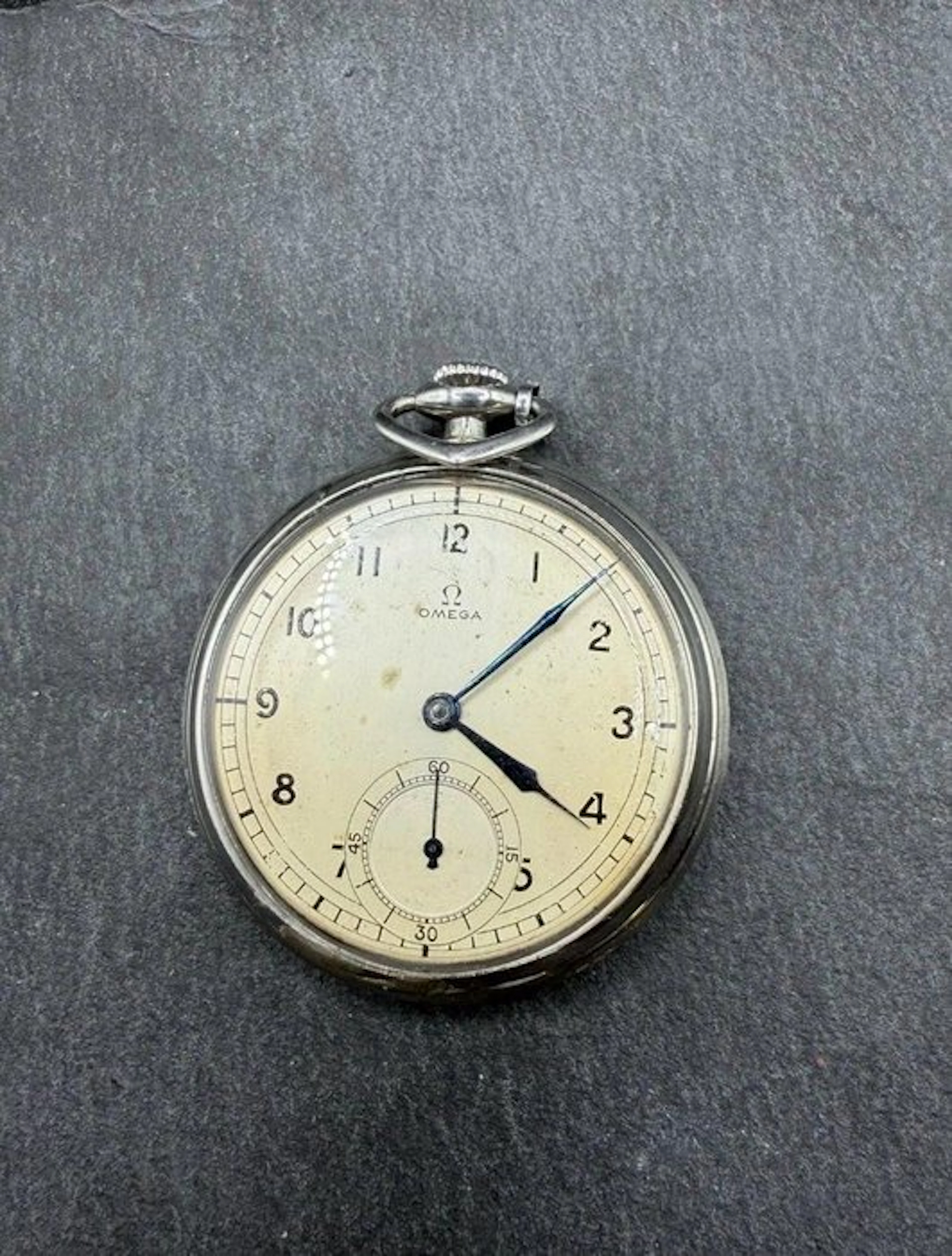 Omega - Unknown - No reserve price - Men - 1900-1949