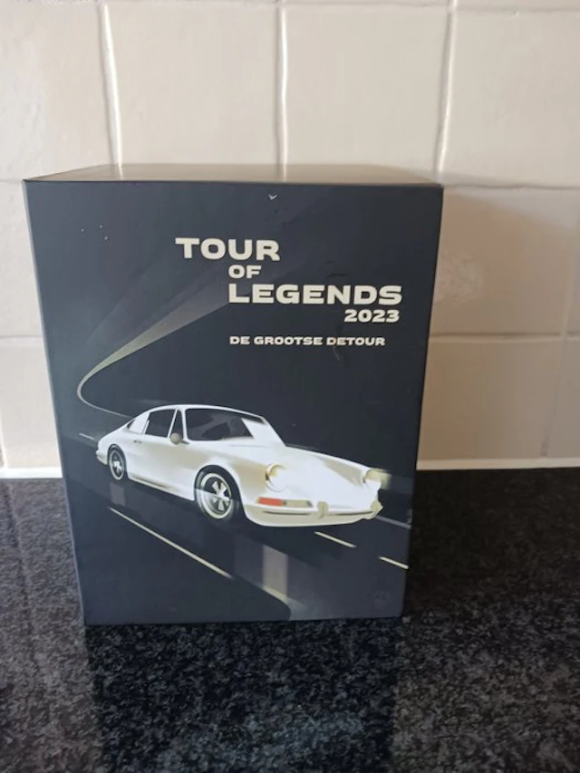 Book - Porsche - Tour of Legends 2023 - 2023