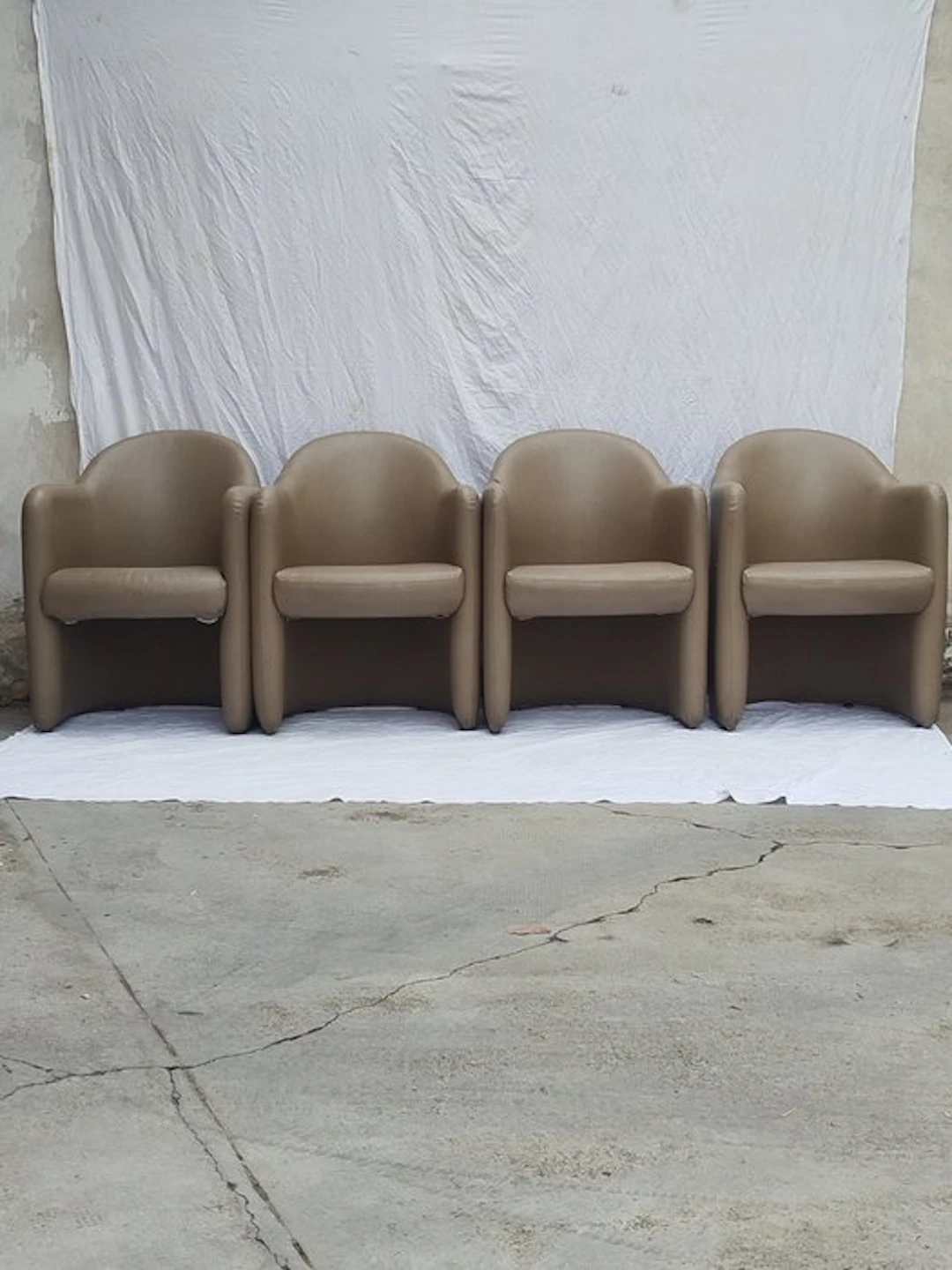 Armchair (4) - Synthetic leather - 4 cocktail armchairs