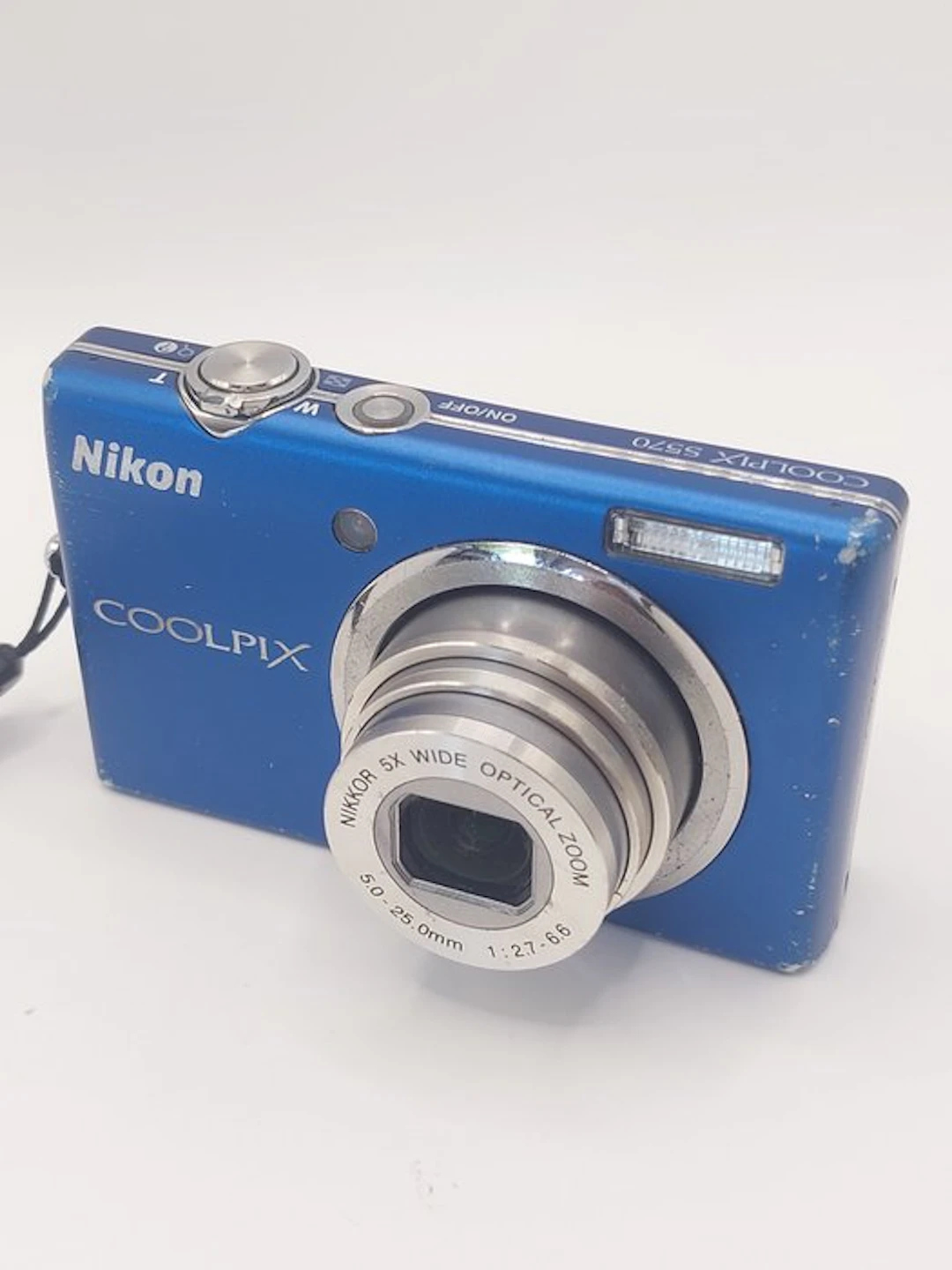 Nikon COOLPIX S570 Digital camera