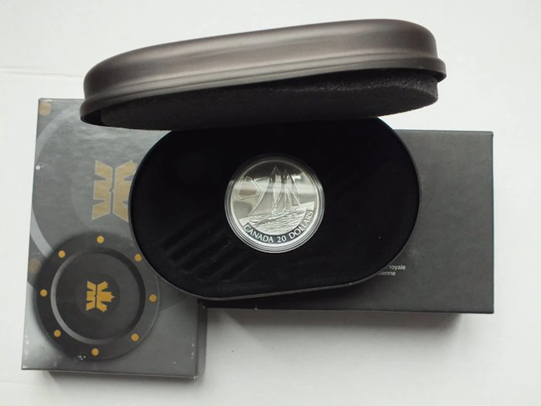 Canada. 20 Dollars 2000