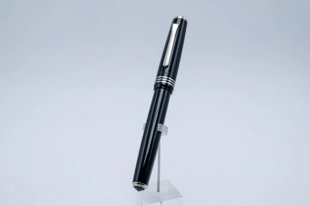Tibaldi - N°60 - Rich Black - Fountain pen