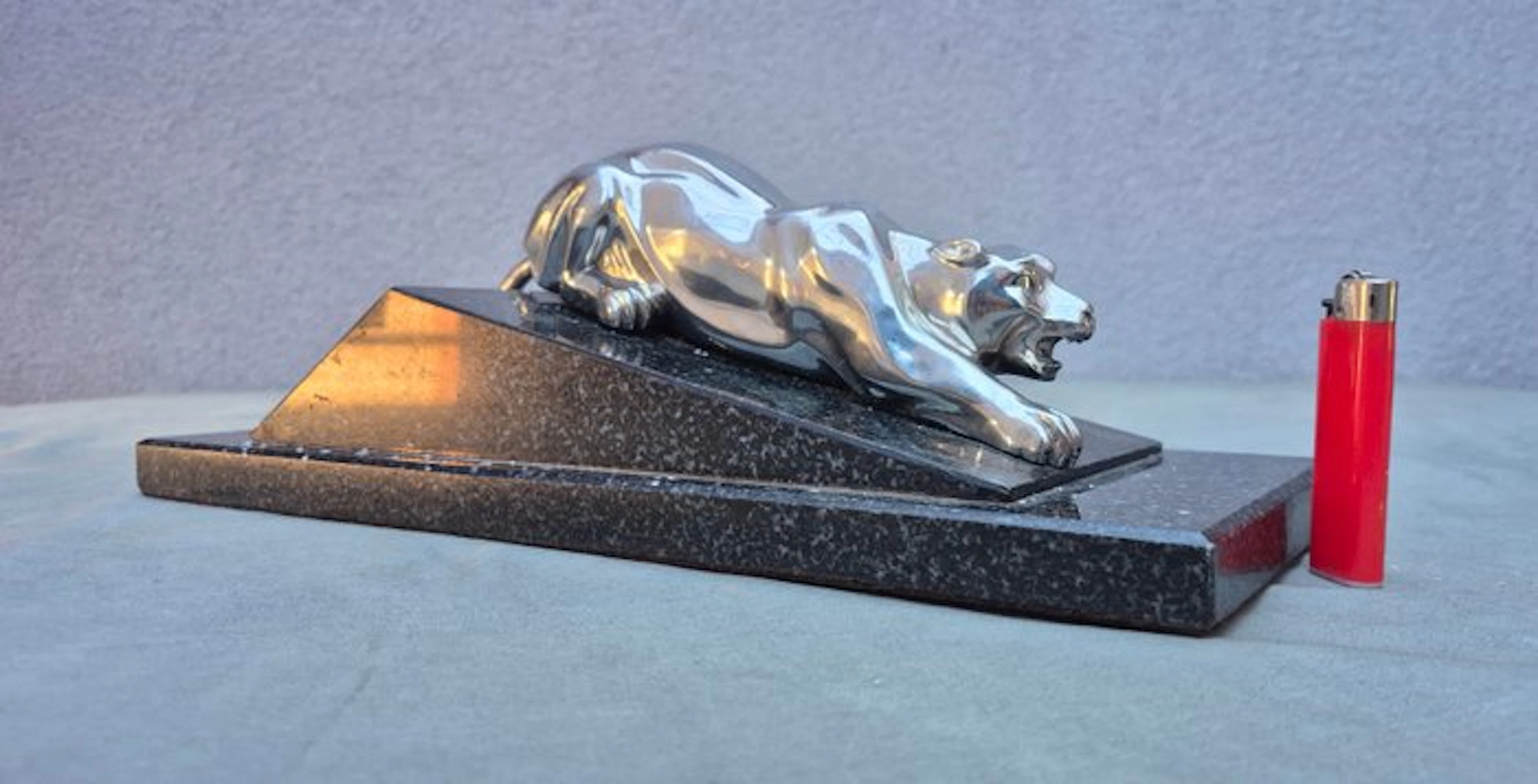 Naar de Franse kunstenaar Georges Lavroff (1895–1991) - Sculpture