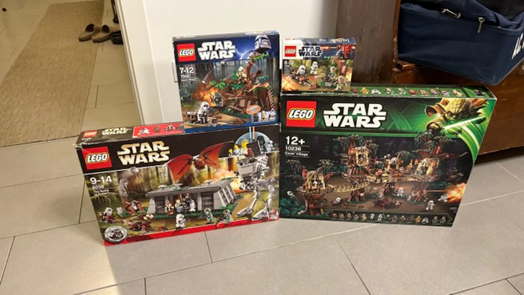 LEGO Set - Star Wars - 10236-Ewok village—8038–the battle...