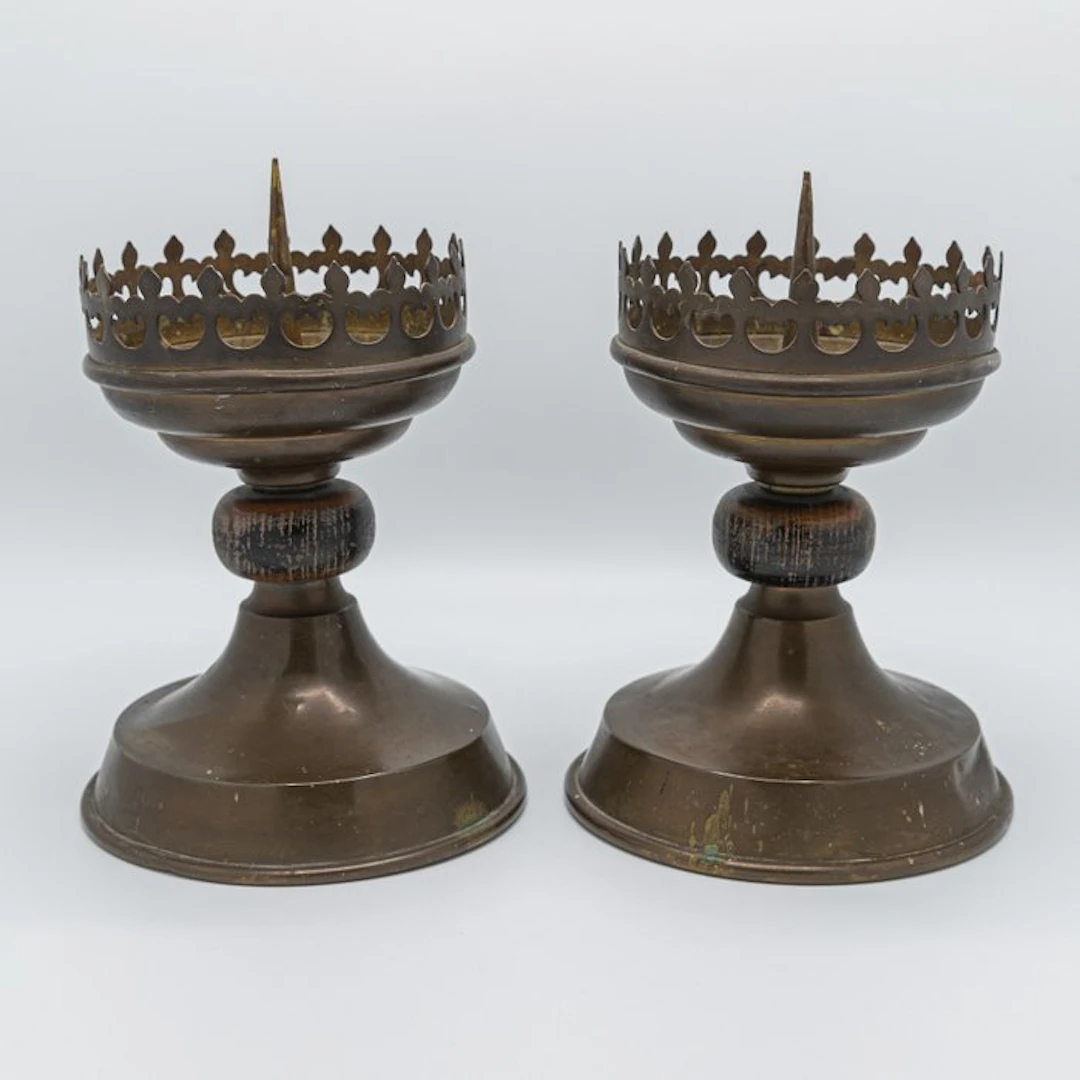 2 candlesticks, small church candles - Brass - 1850-1900