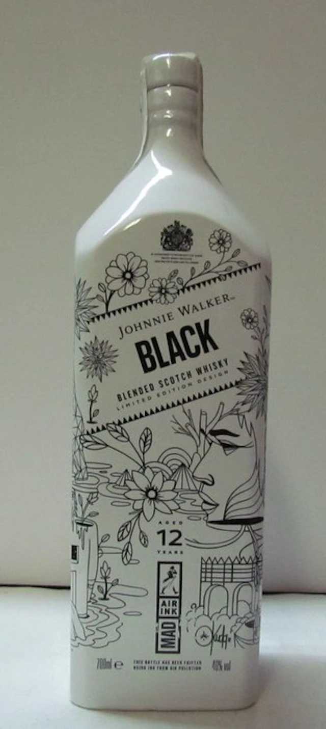 Johnnie Walker 12 years old Black Label - Madrid Edition...