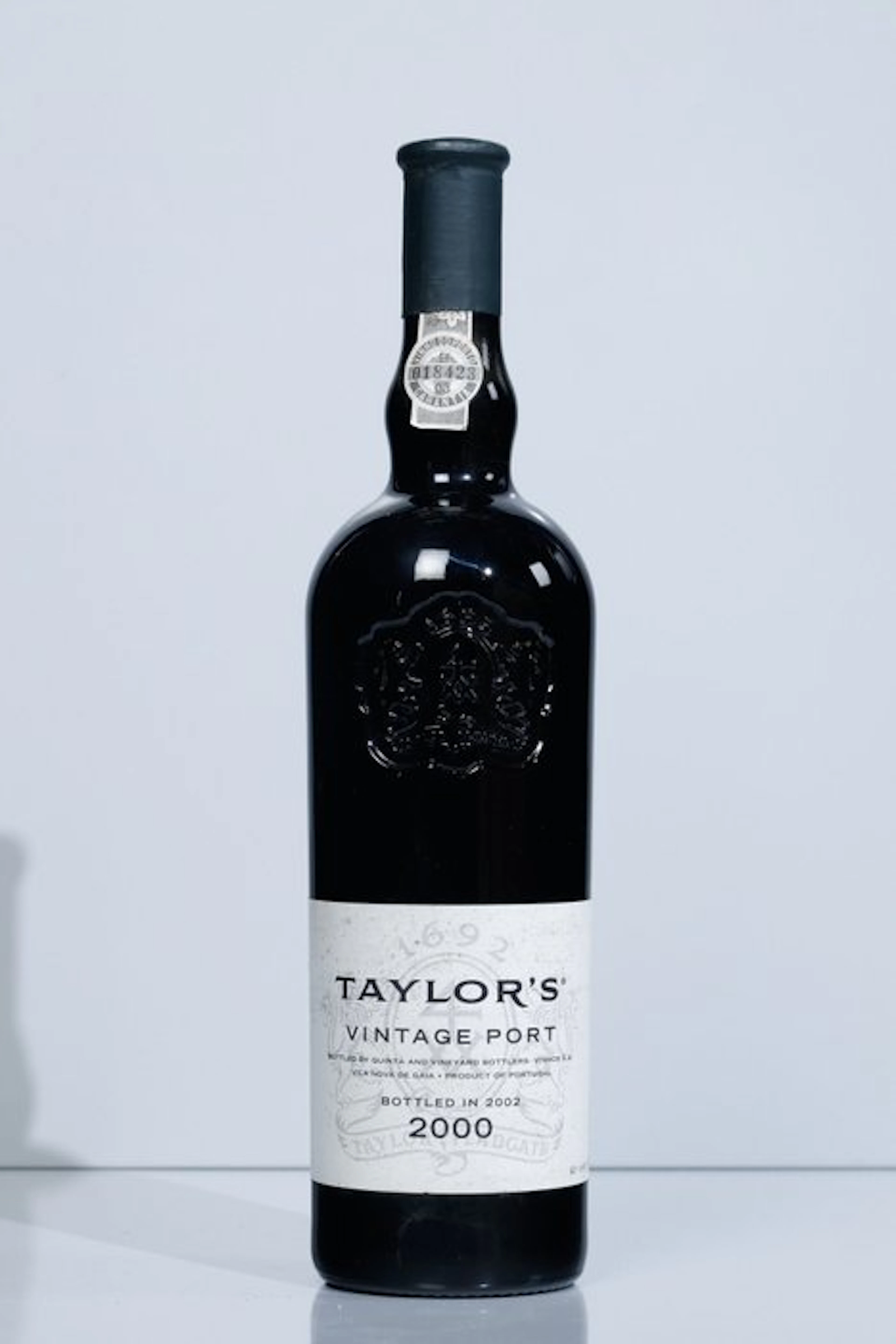 2000 Taylor's - Vintage Port - Bottled in 2002 - Douro - 1 Bottle (0.75L)