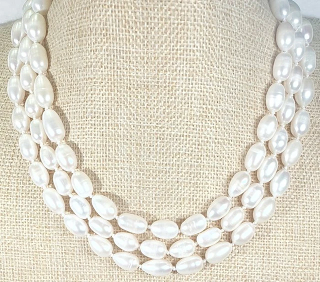 Natural Freshwater Pearls - VERY LONG - Symbol of Purity...