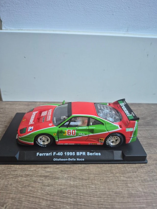 Scalextric - Slot car Ferrari F-40 1995 BPR Series - 1990-2000 - Italy