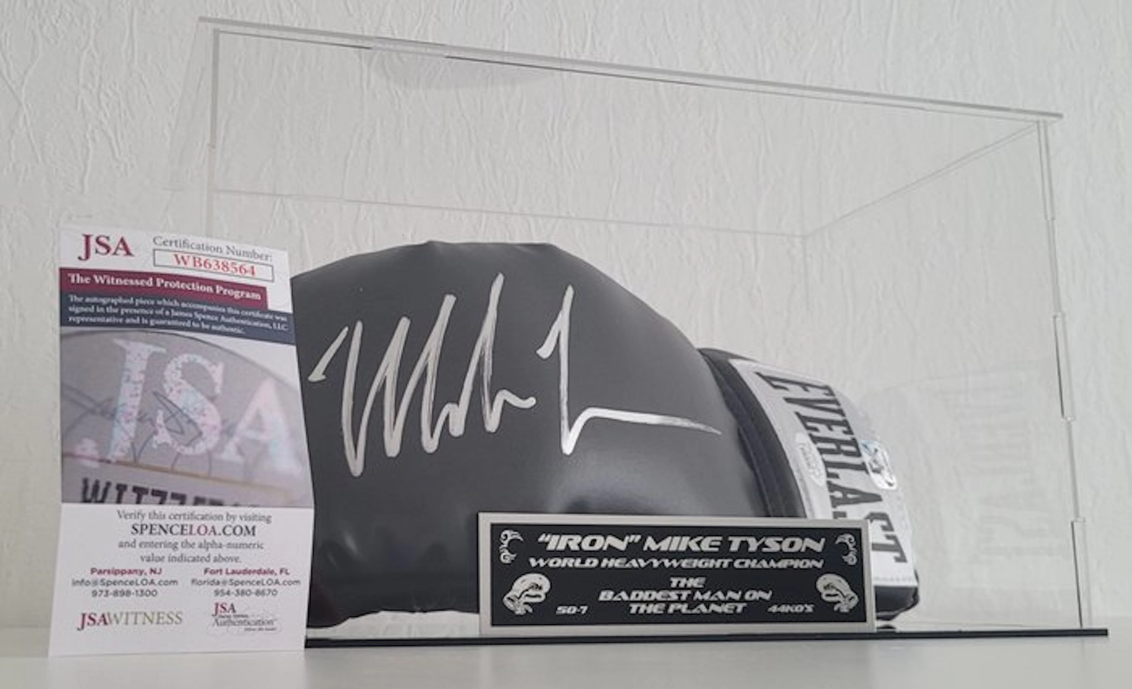 Boxe - Mike Tyson - Boxing Glove