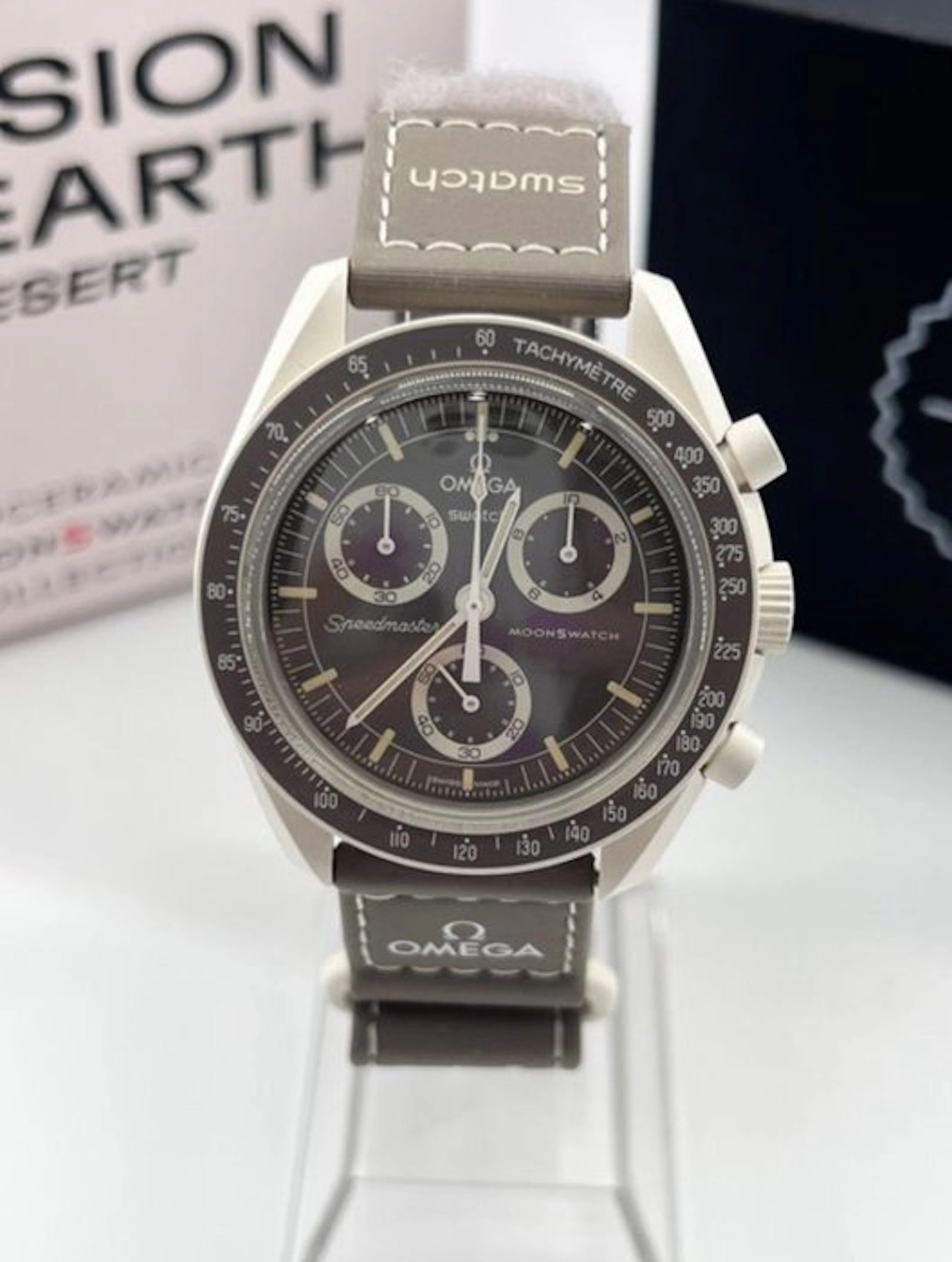 Omega x Swatch - MoonSwatch － Mission on Earth “Desert”...