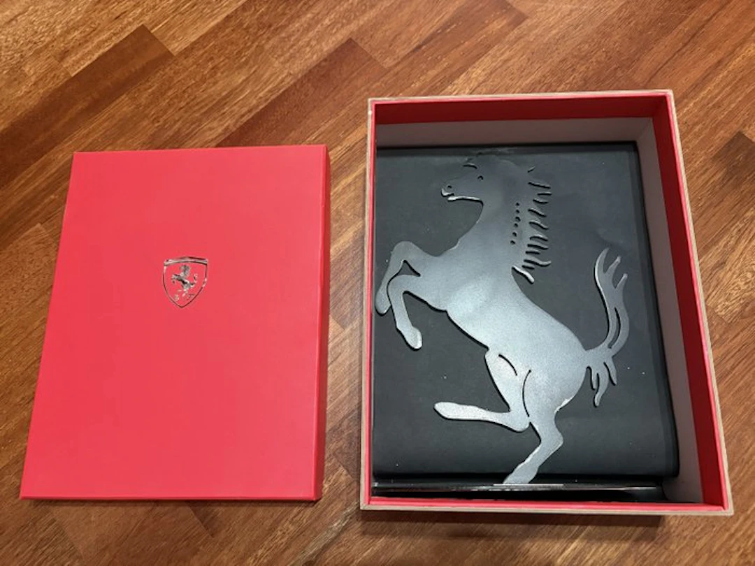 Badge - Ferrari - Trofeo Cavallino Rampante - FERRARI Club portapenne - 2000