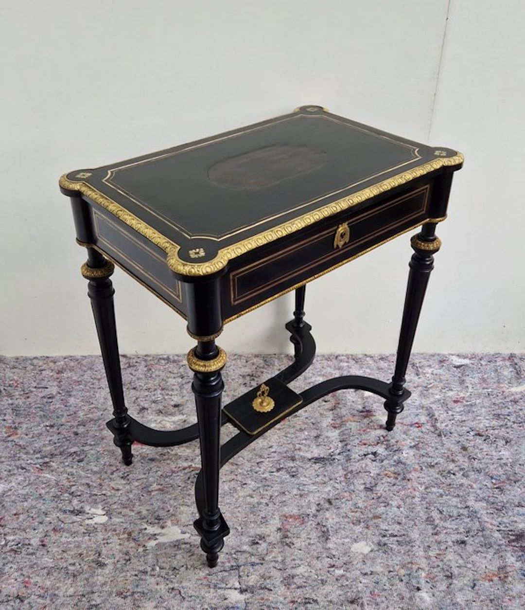 Napoleon III ~ Table Ambulante ~ 19e eeuw ~ Bois Noirci - Side table - Wood