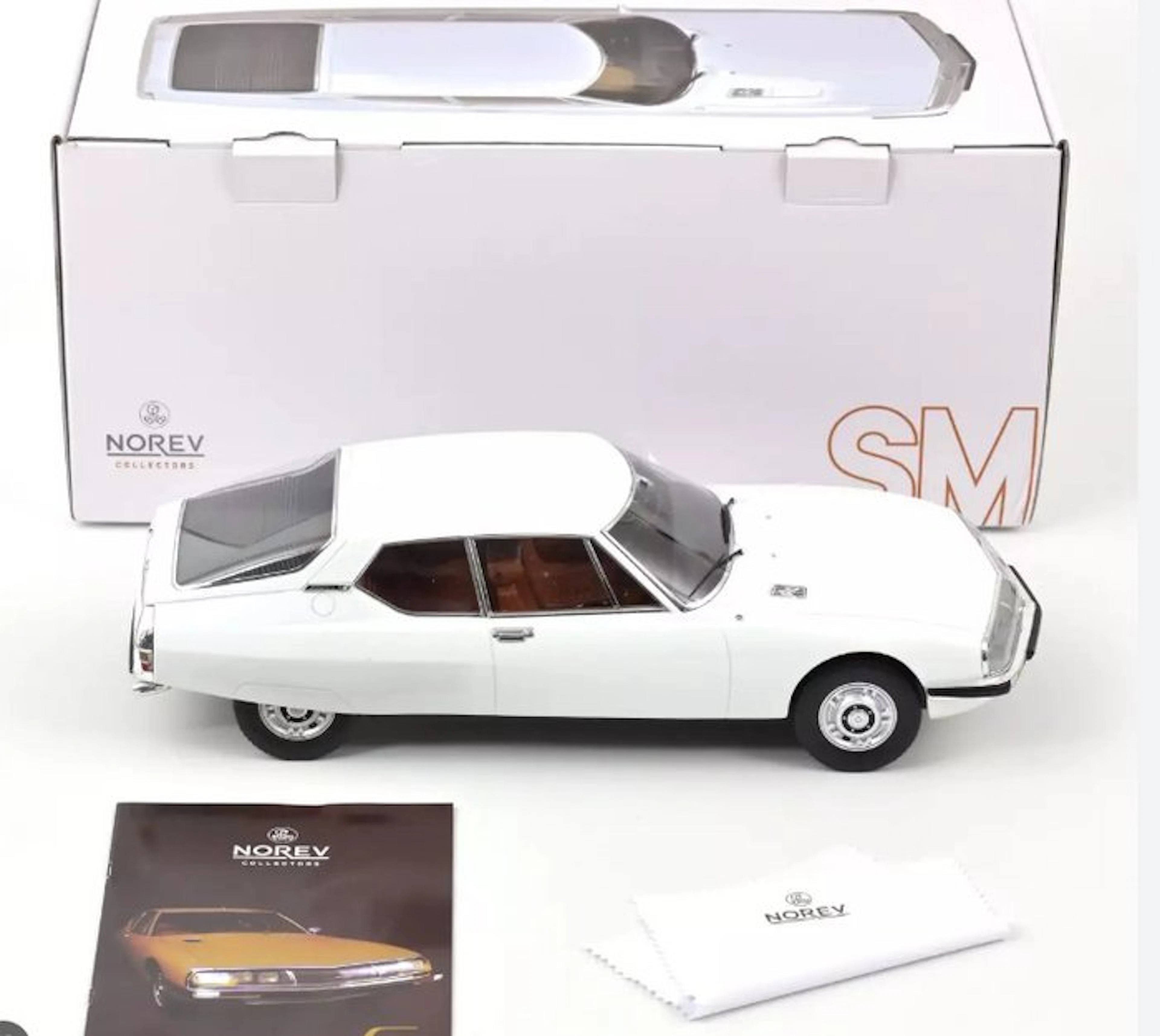 Norev 1:12 - Model car - Citroën SM - 1970 - Wit - Genova...