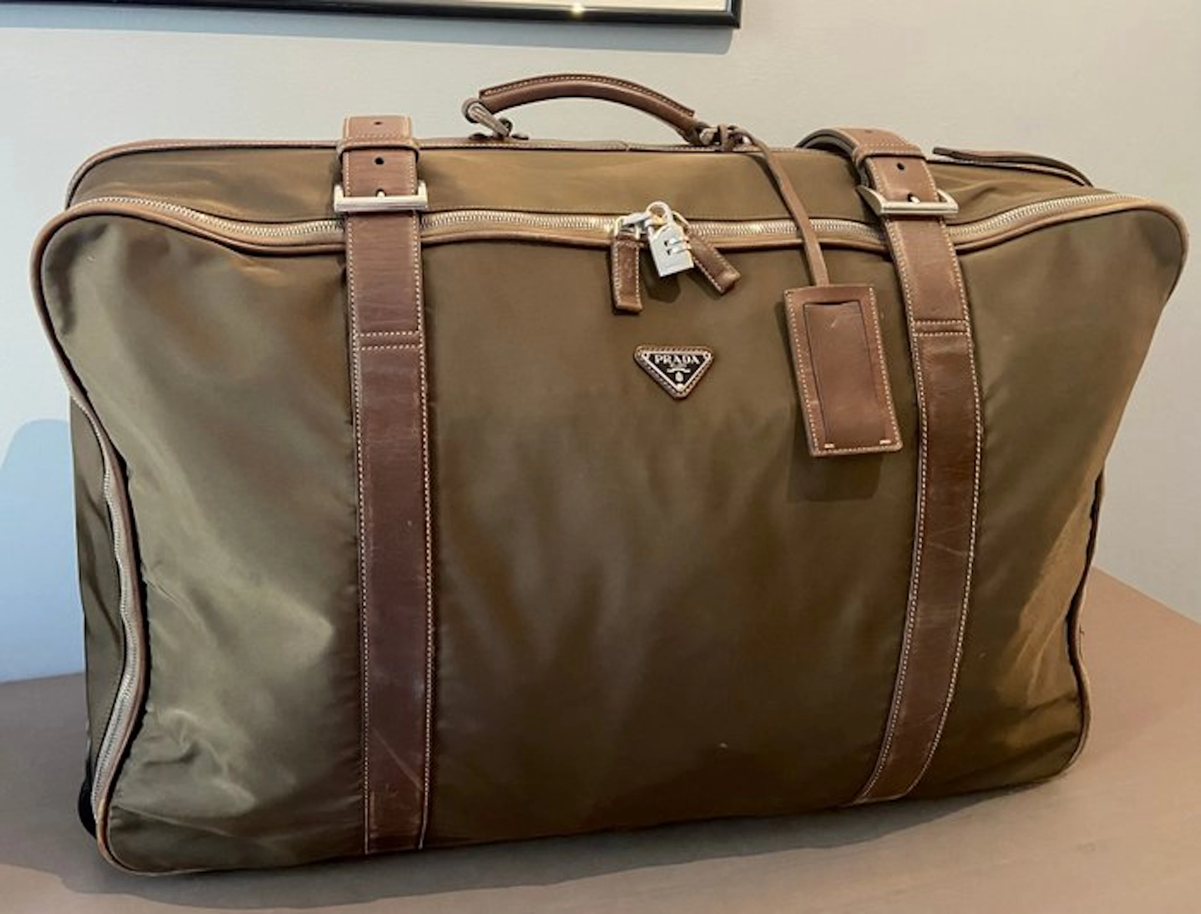 Prada - Travel bag