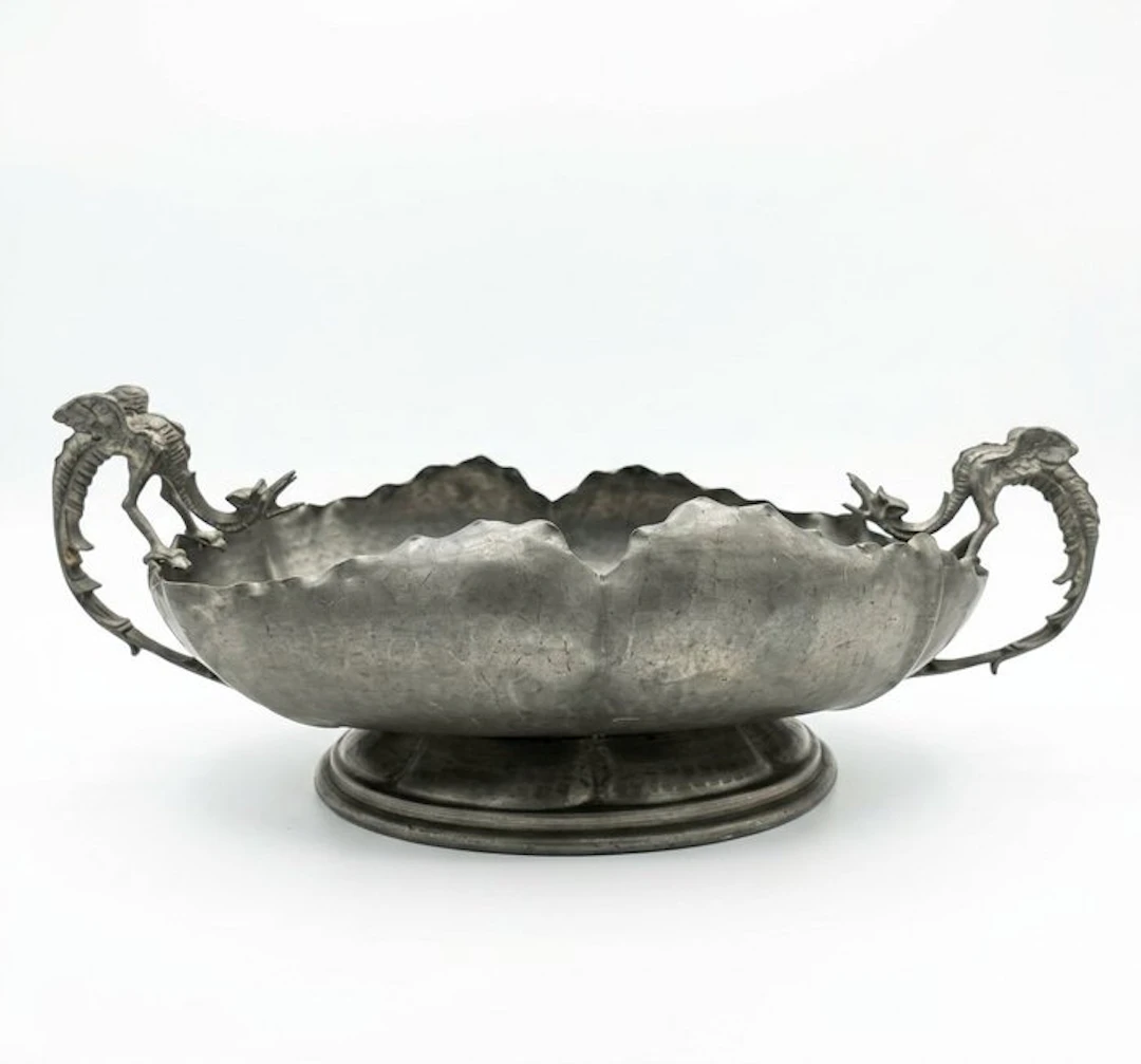 Centrepiece - Metal - Liberty in the 19th Century