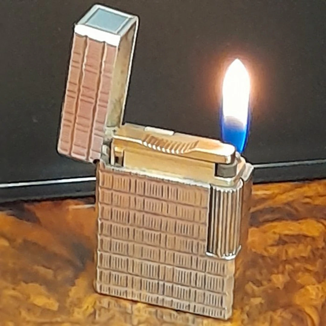 S.T. Dupont - No reserve price - Pocket lighter - Silverplate