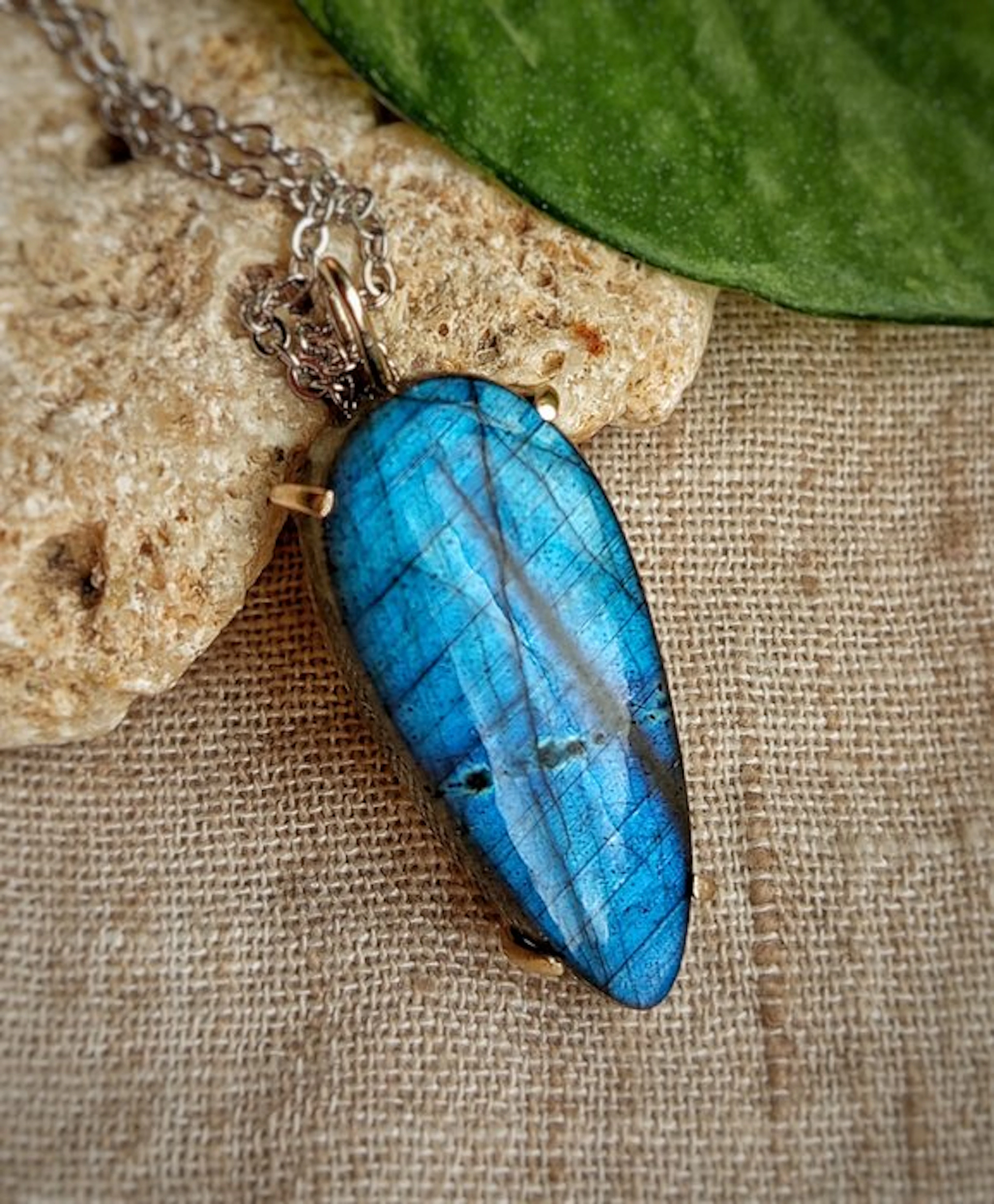 Handmade jewelry 'Maui' in 925 sterling silver with blue labradorite