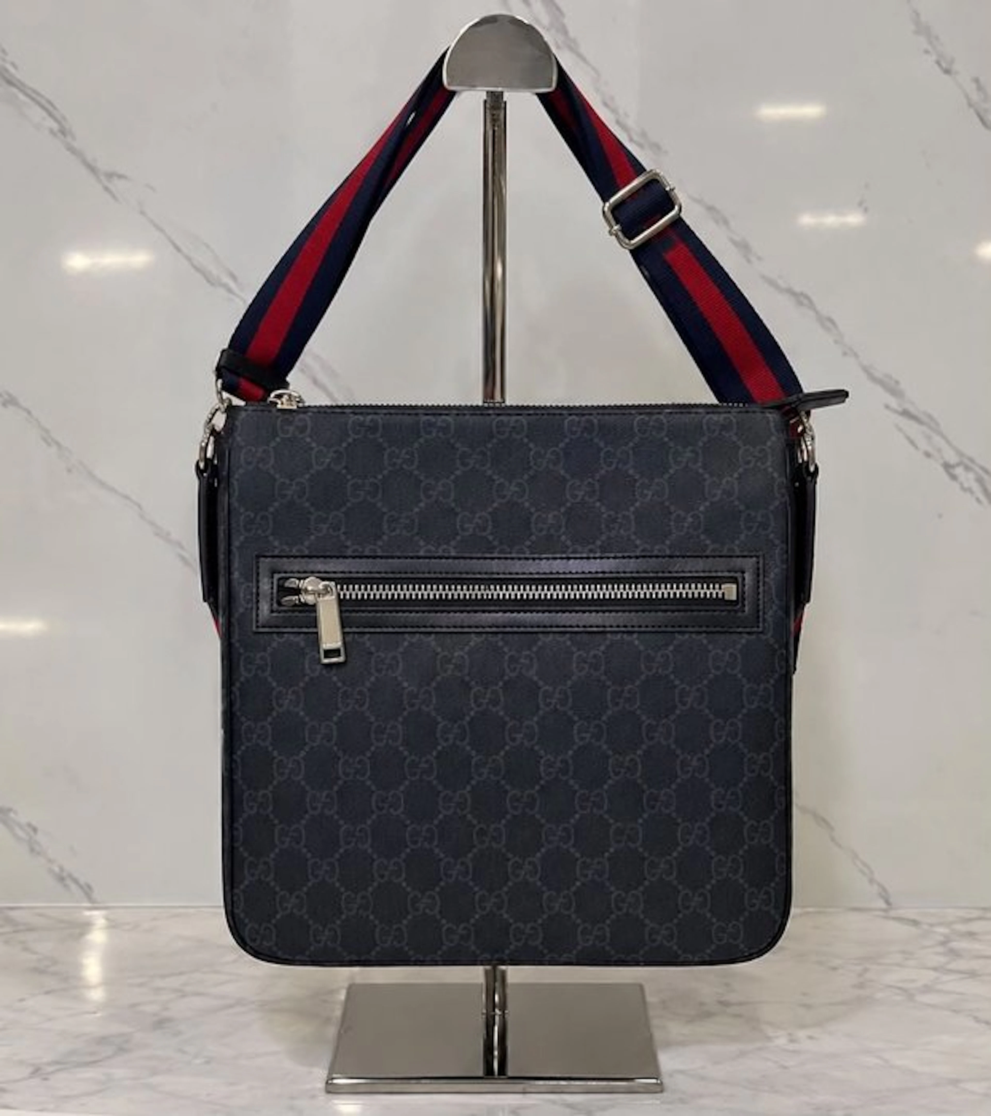 Gucci - GG Supreme crossbody - Crossbody bag