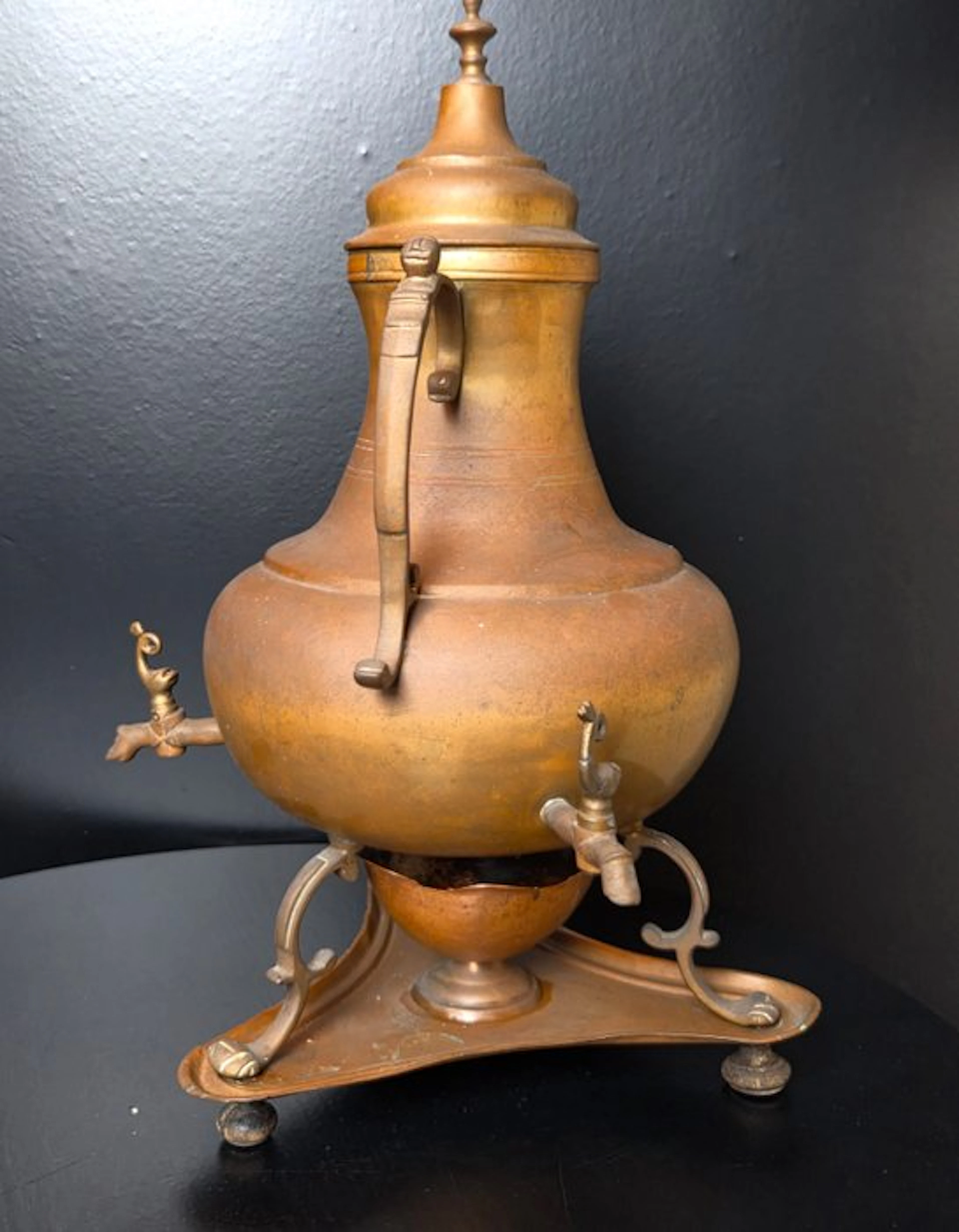 Samovar - Antique Dutch Copper Kraantjeskan / Three-Tap...
