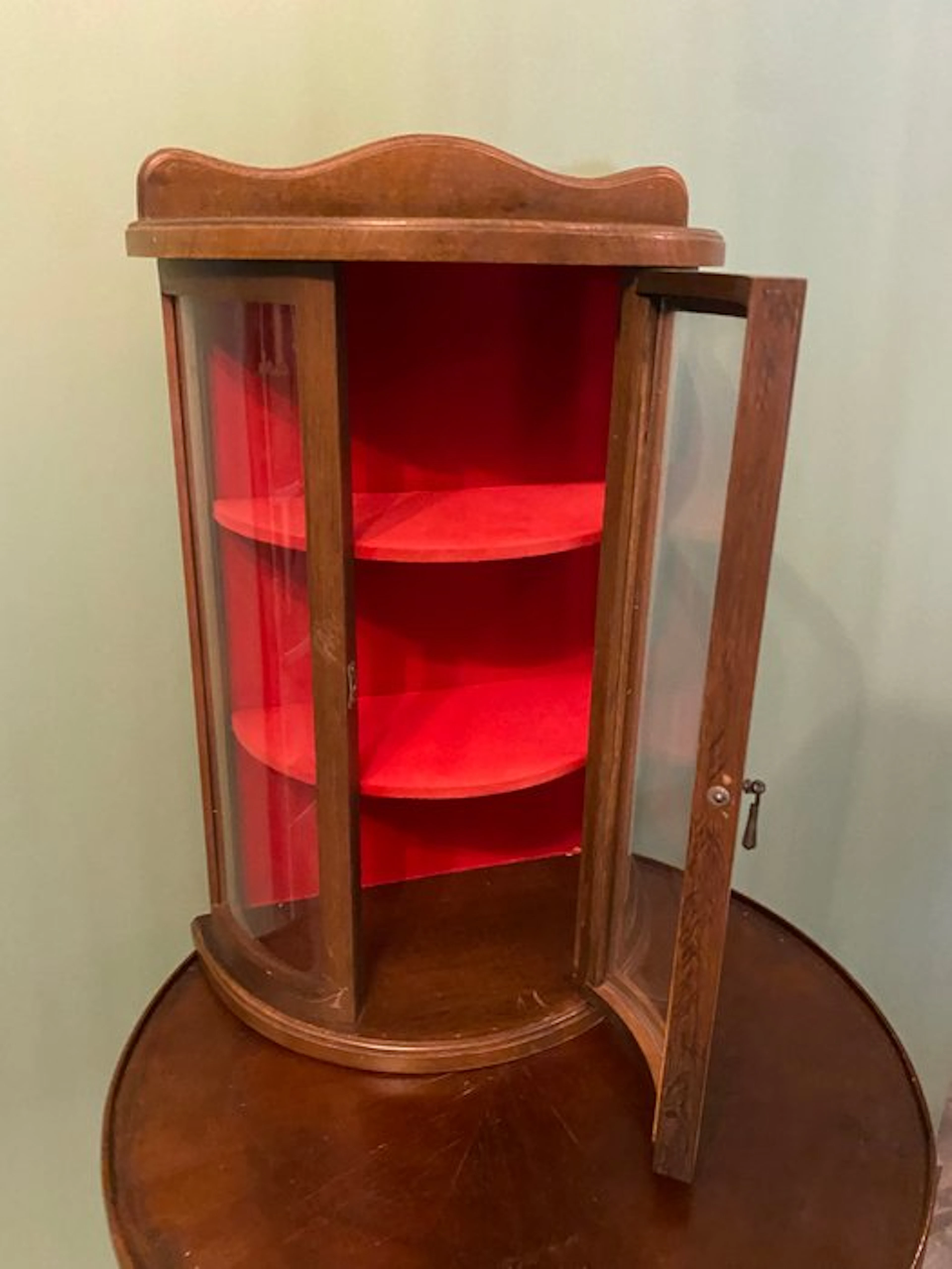 Display cabinet - Wood, Glass, Velvet - Vitrine - display cabinet