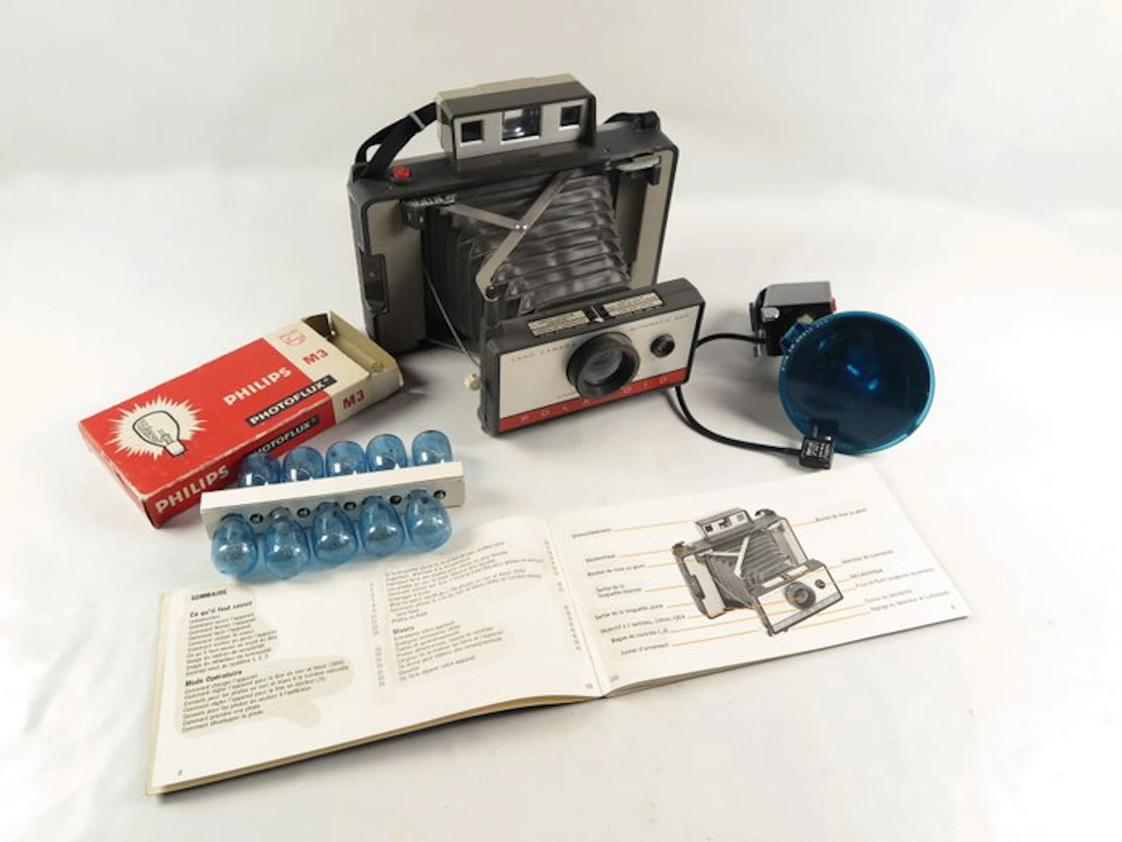 Polaroid Land Camera Automatic 220 + acc | Instant camera