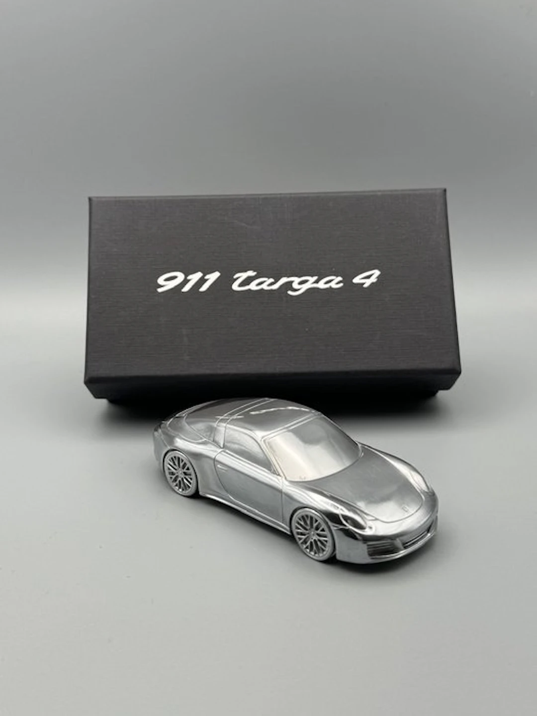 Porsche 911 Targa 4 Model paperweight - Porsche