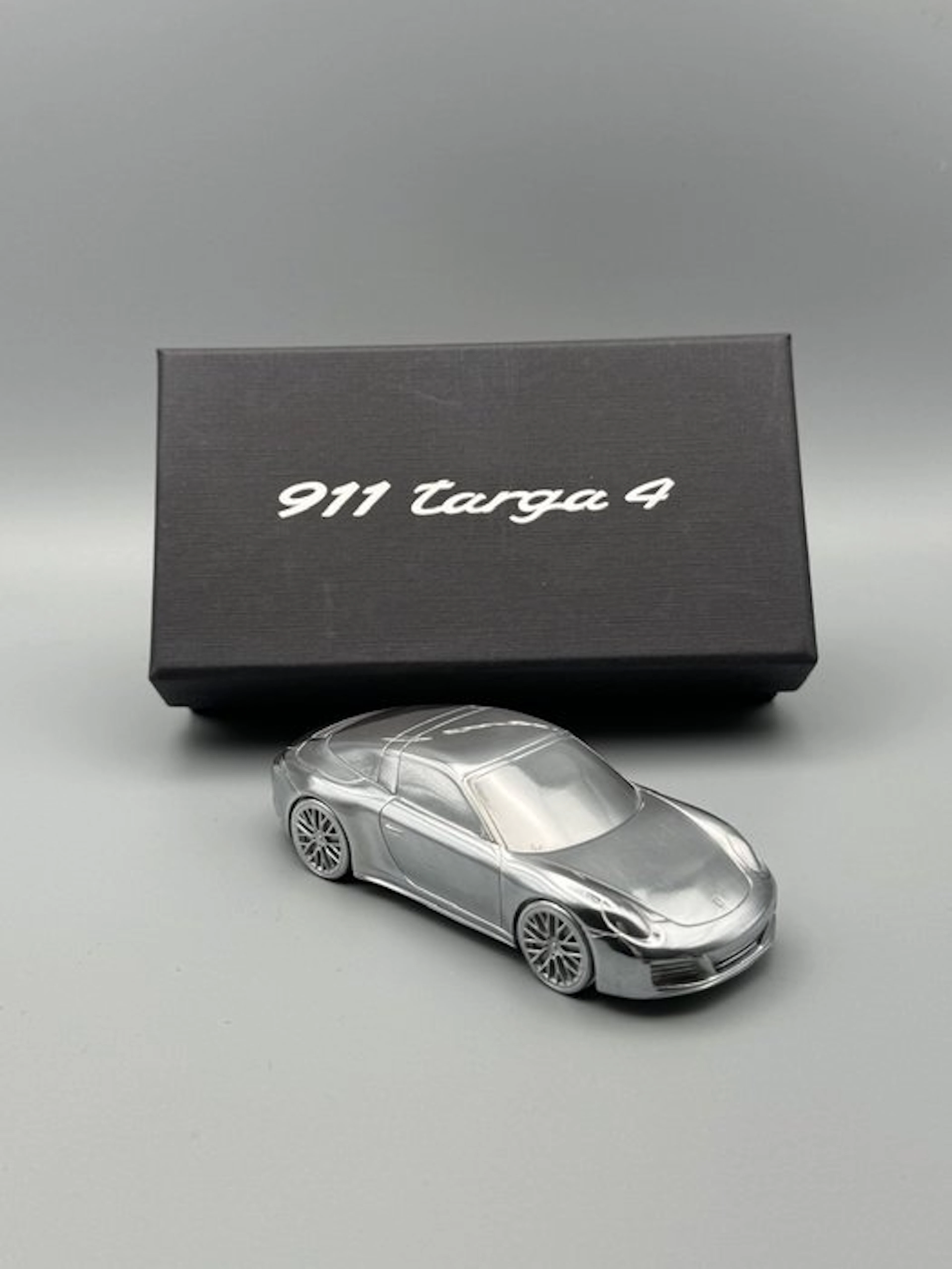 Porsche 911 Targa 4 Model paperweight - Porsche