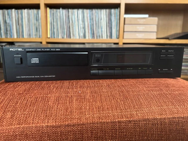 Rotel - RCD-855 'High-performance' CD player
