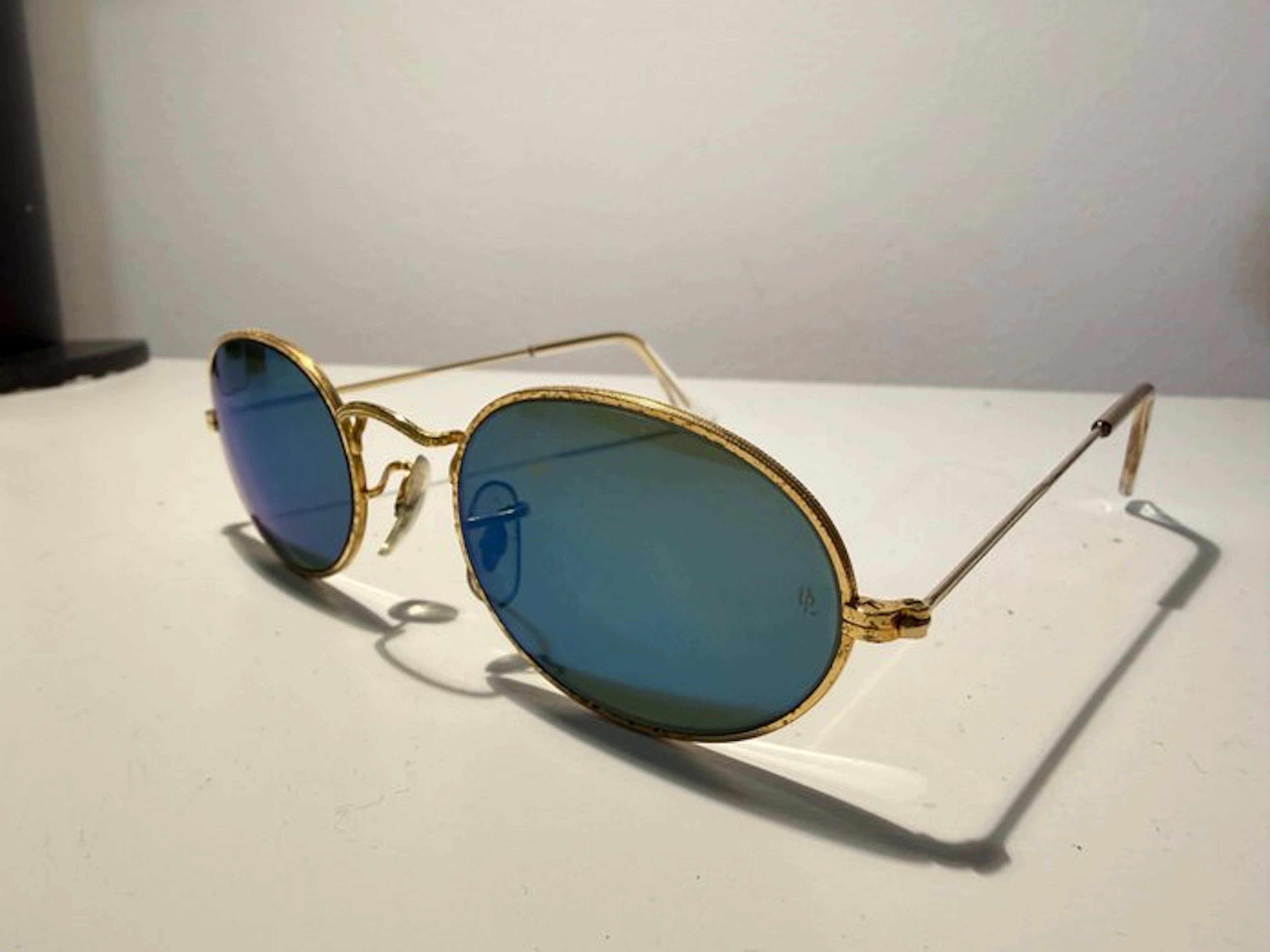 Bausch & Lomb U.S.A - Round Metal - Sunglasses