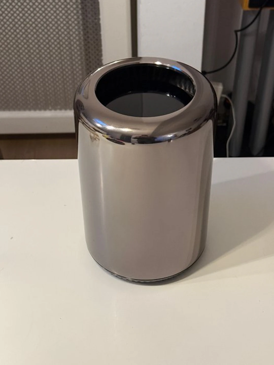 Apple Mac Pro 6.1 - Computer (1)
