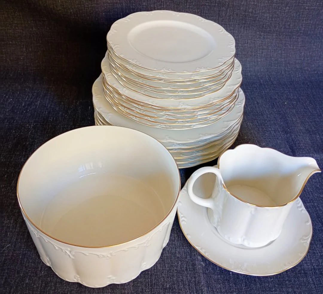 Rosenthal - Dinner service (21) - Mod. Classic Rose - 24kt gold