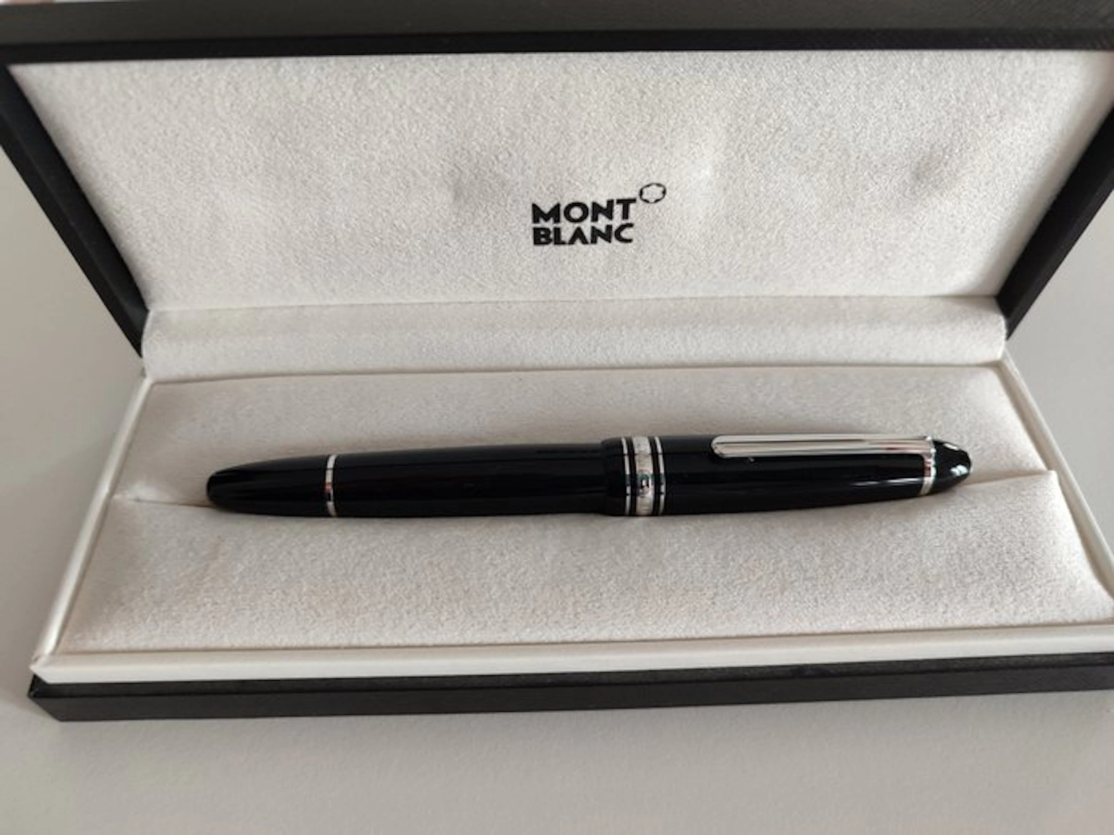 Montblanc - Fountain pen