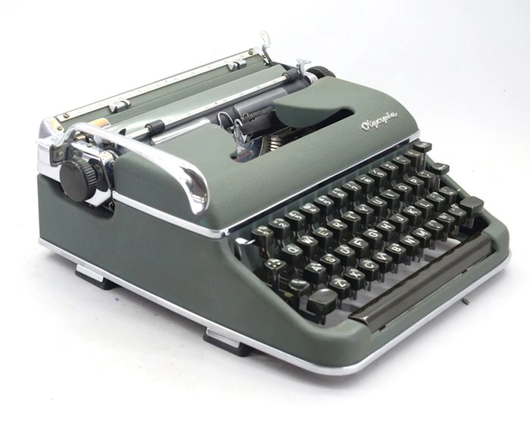 Olympia Wilhelmshaven - Olympia SM3 - 1957 - Typewriter - 1950-1960