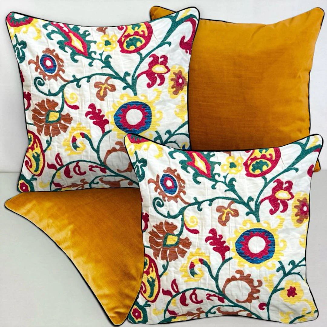 ETRO HOME - New set - Two cushions in a set of four - Cushion