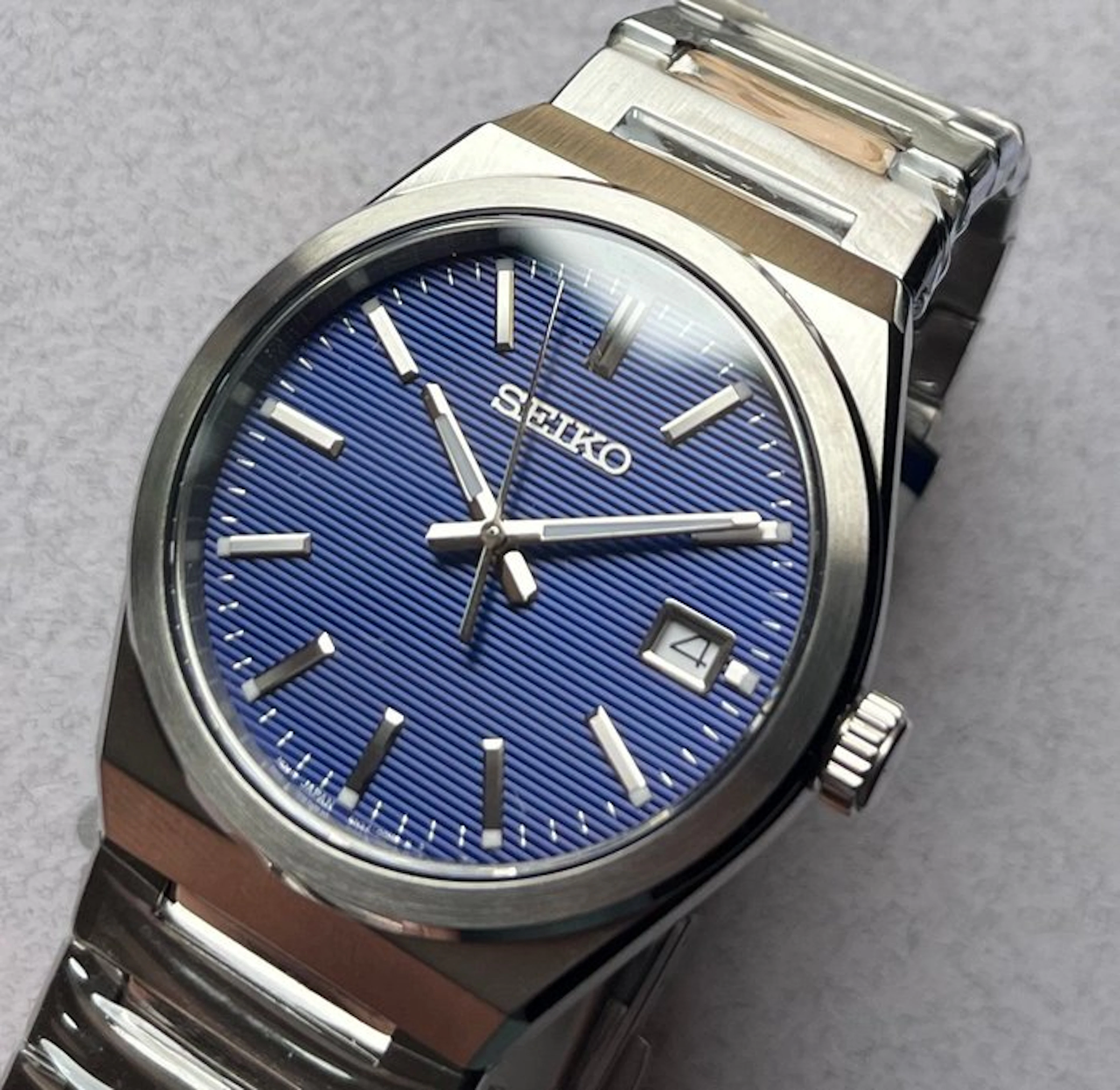 Seiko - No reserve price - SUR555P1 - Quartz - 39 mm - Unisex - 2000-2010